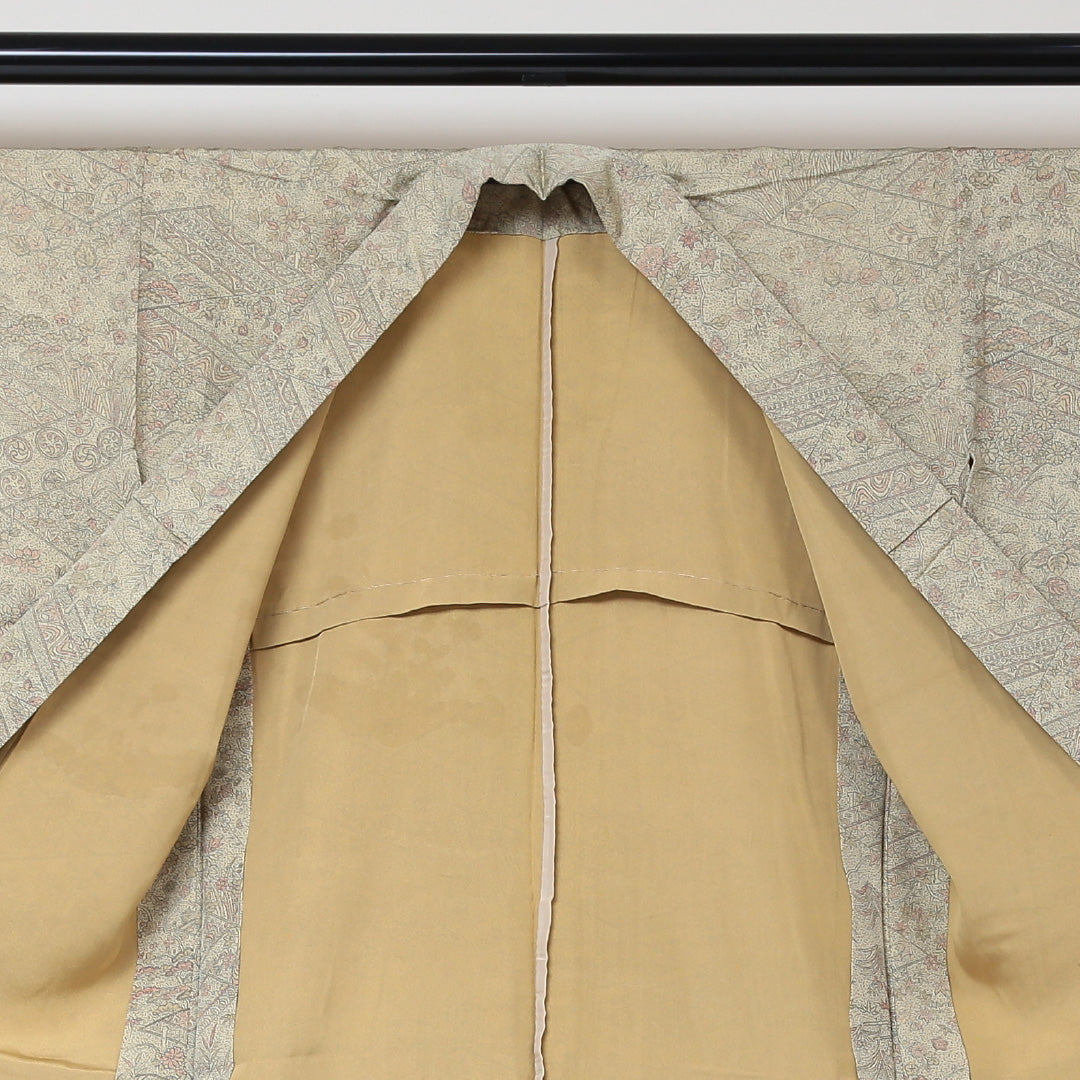 小紋 単衣 身丈145cm 裄62.5cm ベージュ系 古典柄 正絹 Aランク 1215-01519-3125