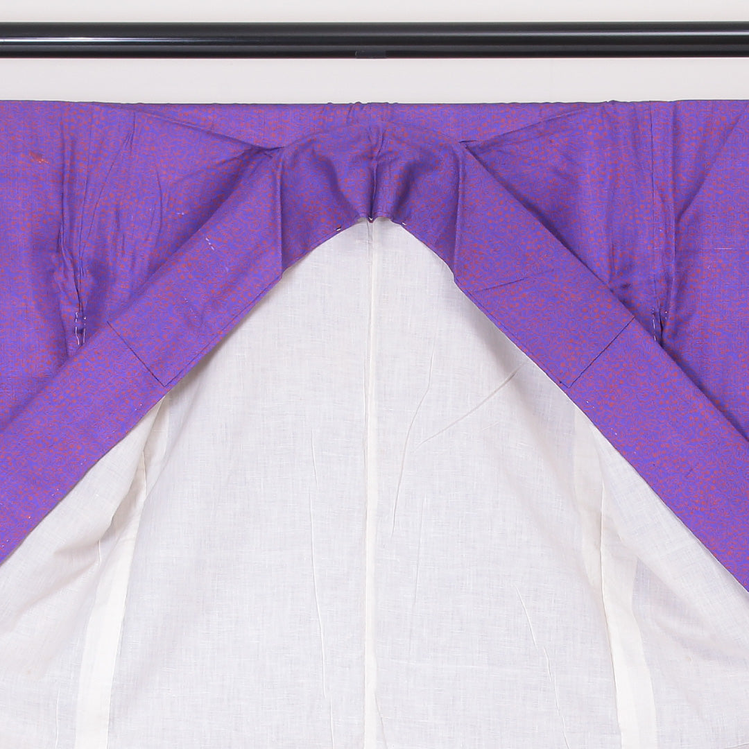 アンティーク 小紋 (錦紗) 袷 身丈147cm 裄丈62cm 正絹 Cランク 広衿 XSサイズ 唐草 紫系 RP 1221-02113