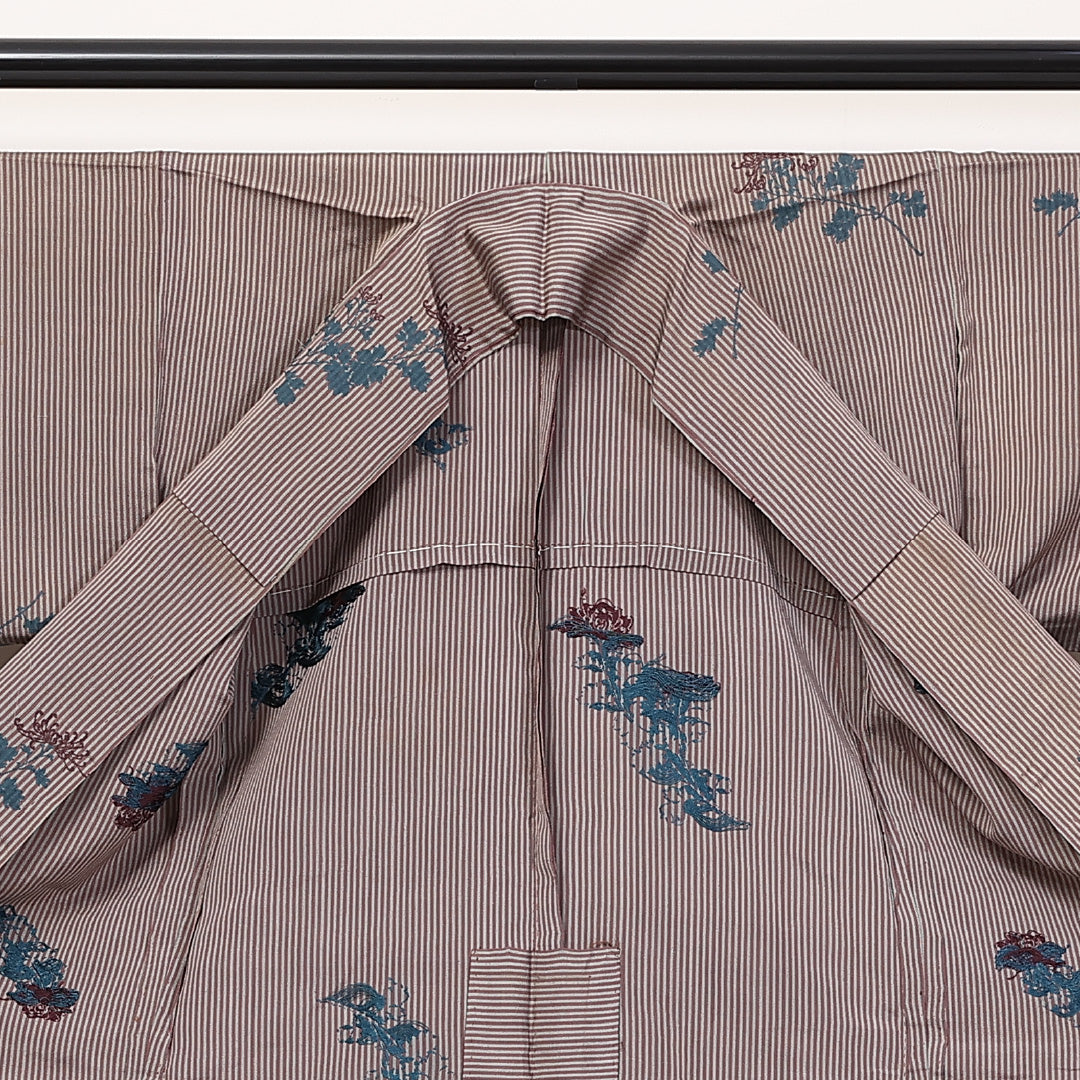 アンティーク 小紋 単衣 身丈146cm 裄61.5cm 正絹 菊 居敷当て 刺繍 縞 茶系 Cランク 1215-02305