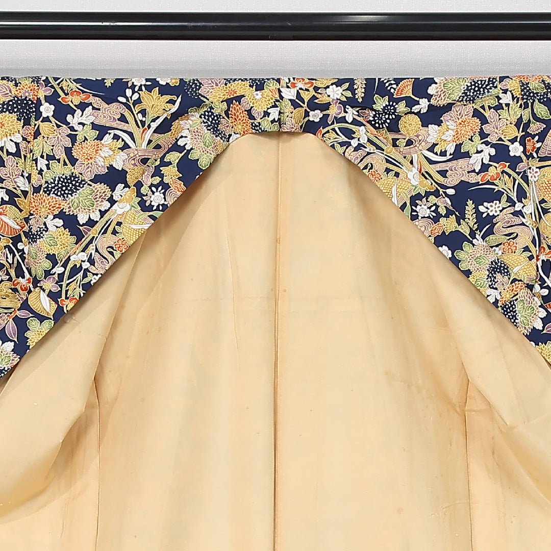 小紋 身丈155cm 裄丈66cm Aランク M 正絹 袷 バチ衿 吉祥文様 花柄 植物柄 京紅型 カジュアル 紺系 1215-12032