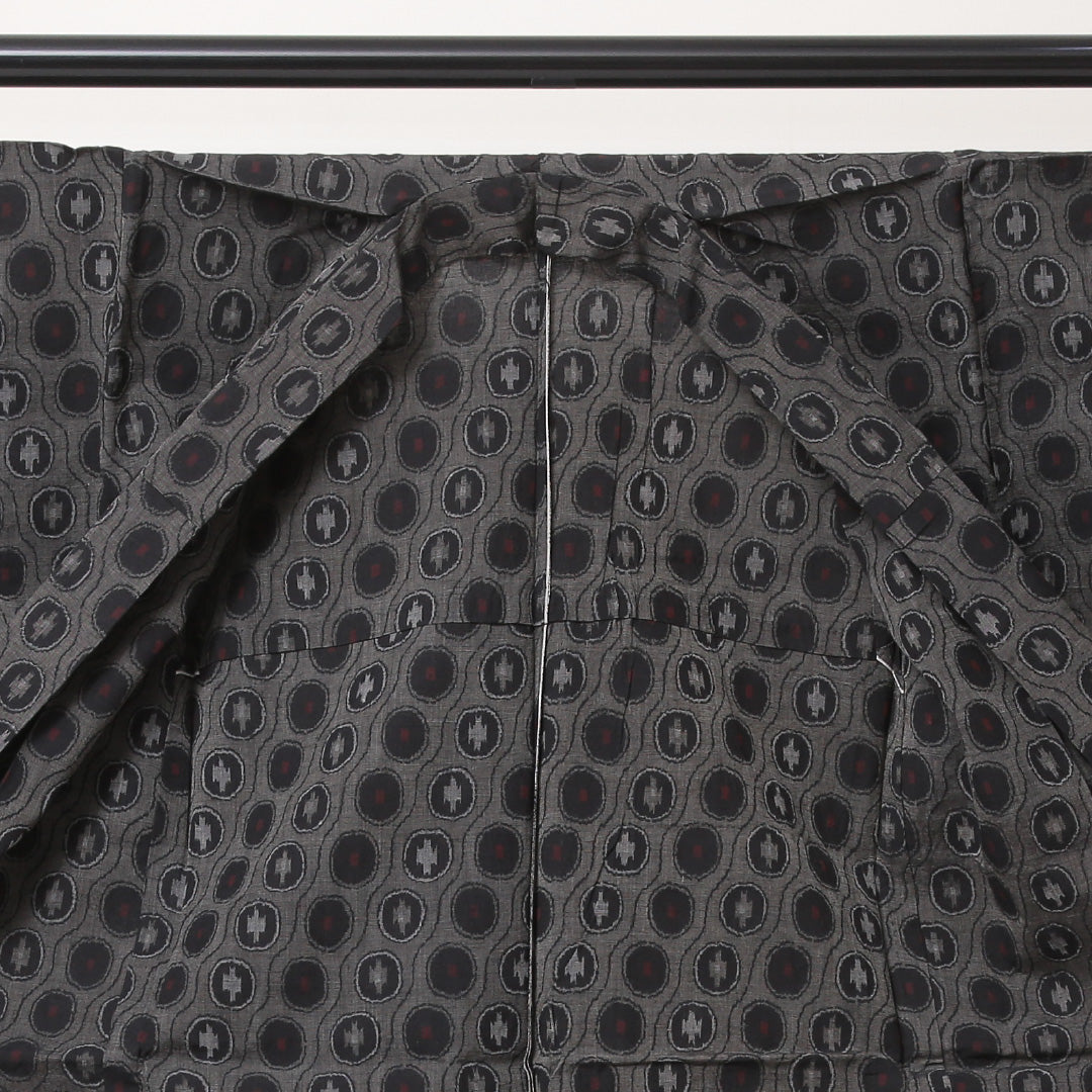 ウールの紬 洗える着物 単衣 身丈148cm 裄丈62cm ウール Bランク XSサイズ バチ衿 カジュアル 丸紋 グレー系 1216-03494