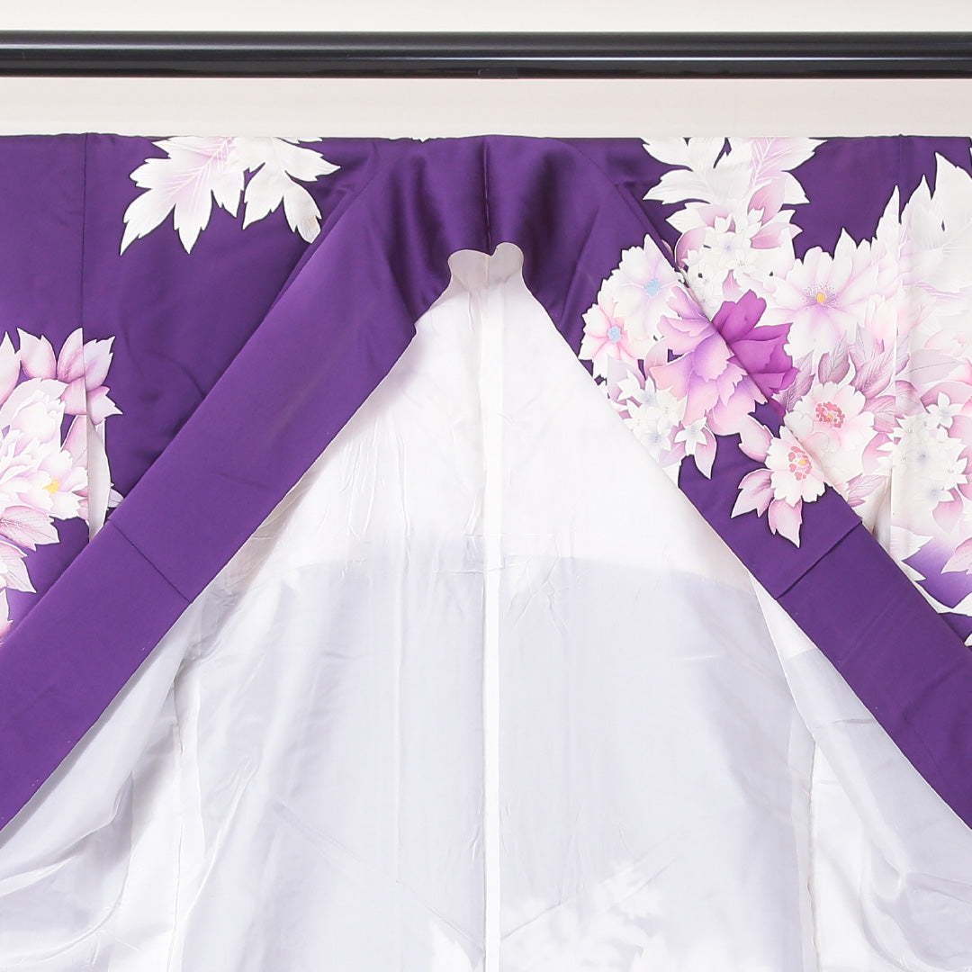 振袖 身丈171cm 裄丈68cm Bランク 袷 正絹 広衿 銀彩 牡丹 桜 1213-F0060