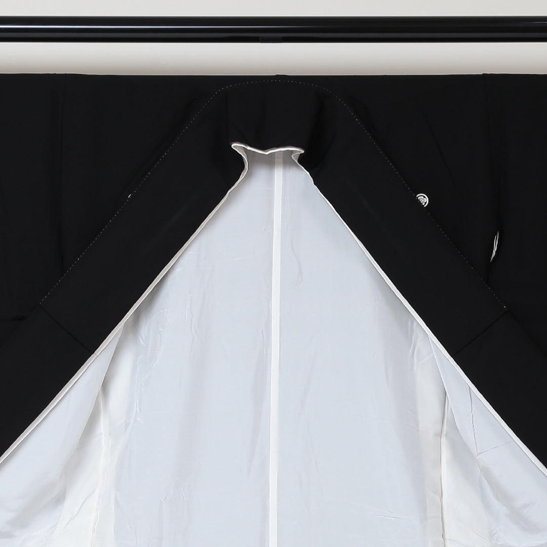 黒留袖 五つ紋 丸に木瓜 翠晶 身丈147cm 裄丈63cm Aランク 正絹 袷 比翼 広衿 XS 作家物 落款 京友禅 山水 フォーマル 黒系 1211-F0192