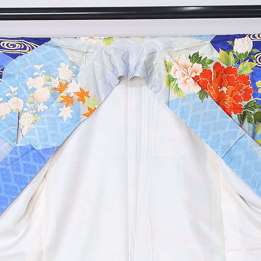 振袖 身丈164cm 裄丈66.5cm Bランク 袷 正絹 M 広衿 観世水 吉祥文様 古典柄 菊 紅葉 楓 牡丹 花柄 青系 1213-F0448
