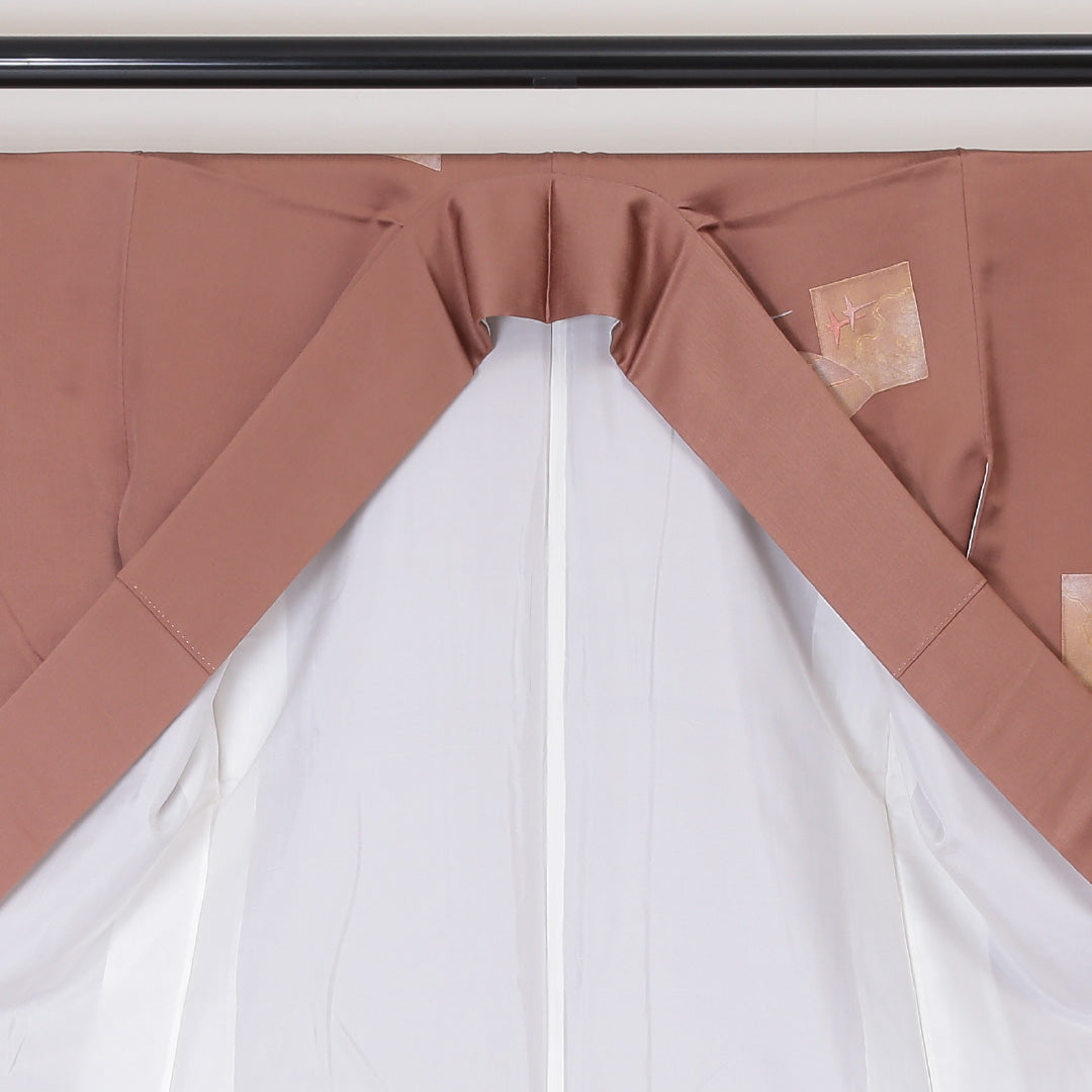 訪問着 袷 身丈156cm 裄丈63cm 正絹 Sランク Mサイズ 広衿 セミフォーマル 鳥 扇 引箔 刺繍 茶系 1212-04487