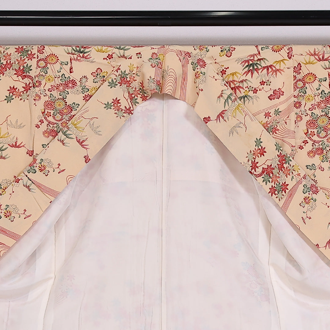 小紋 袷 身丈155.5cm 裄63.5cm 正絹 流水 梅 紅葉 菊 笹 クリーム系 Bランク 1215-02471