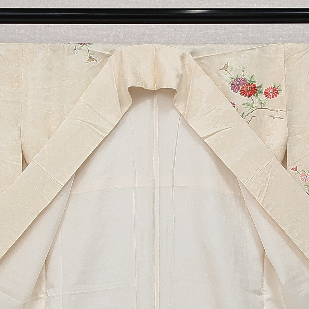 訪問着 袷 身丈161cm 裄丈63cm 正絹 Cランク セミフォーマル 広衿 Lサイズ 金駒刺繍 牡丹 松 クリーム系 LP 1217-14580