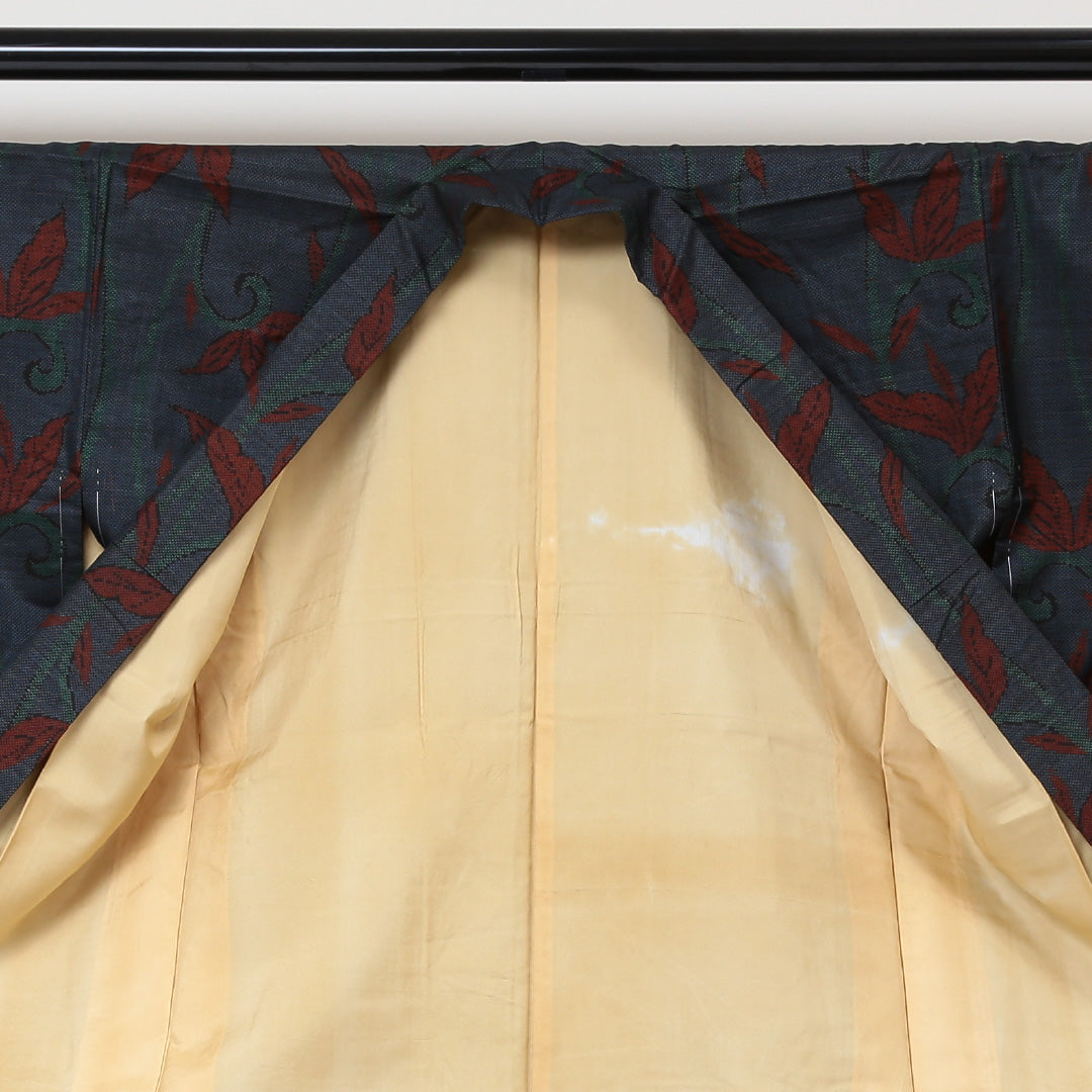 大島紬 袷 身丈159cm 裄65cm 正絹 紺系 Aランク 花柄 しつけ糸 1216-00530-3318 1216-00530