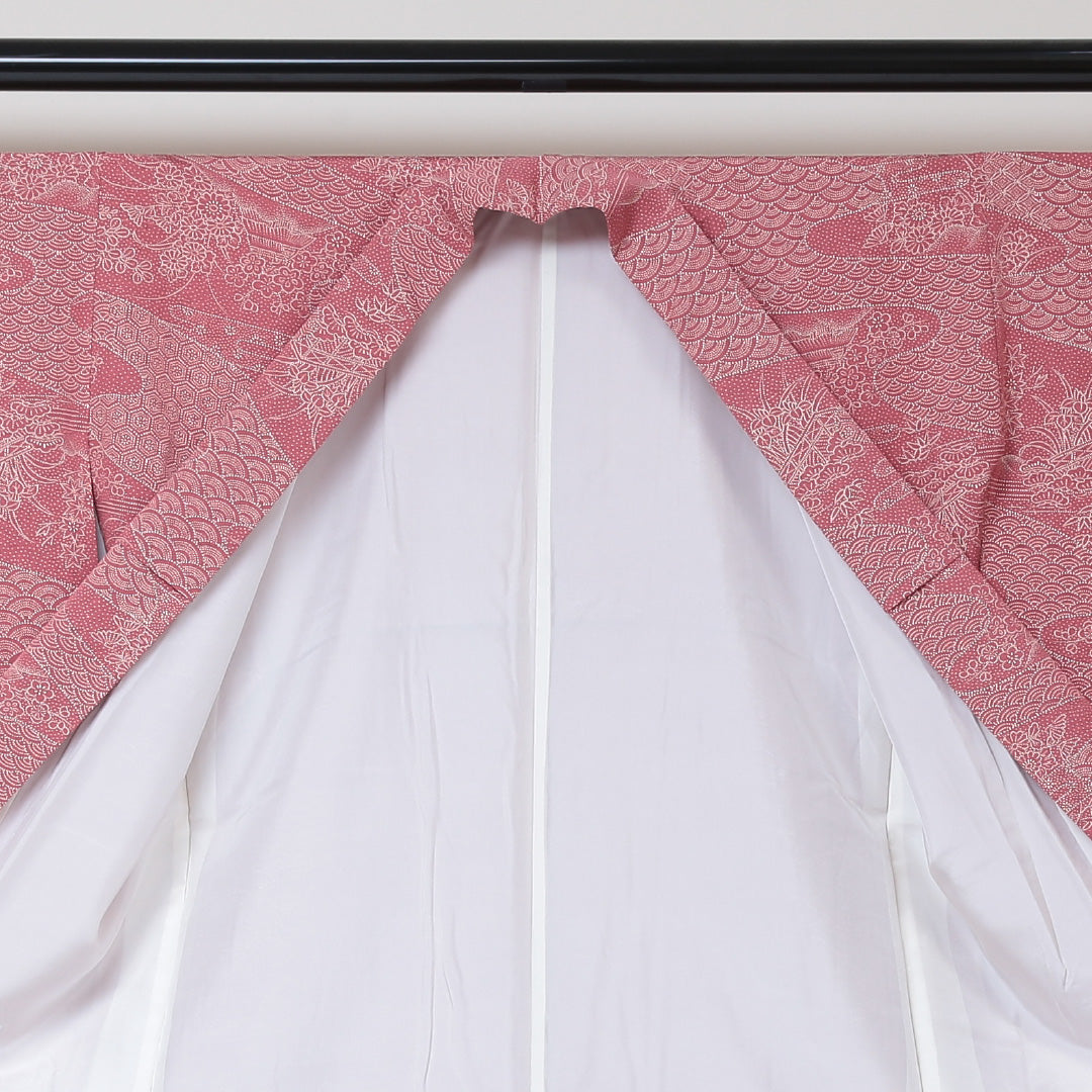 小紋 袷 身丈157cm 裄丈64cm 正絹 Aランク Mサイズ バチ衿 インフォーマル ちりめん 茶屋辻 青海波 ピンク系 1215-01505