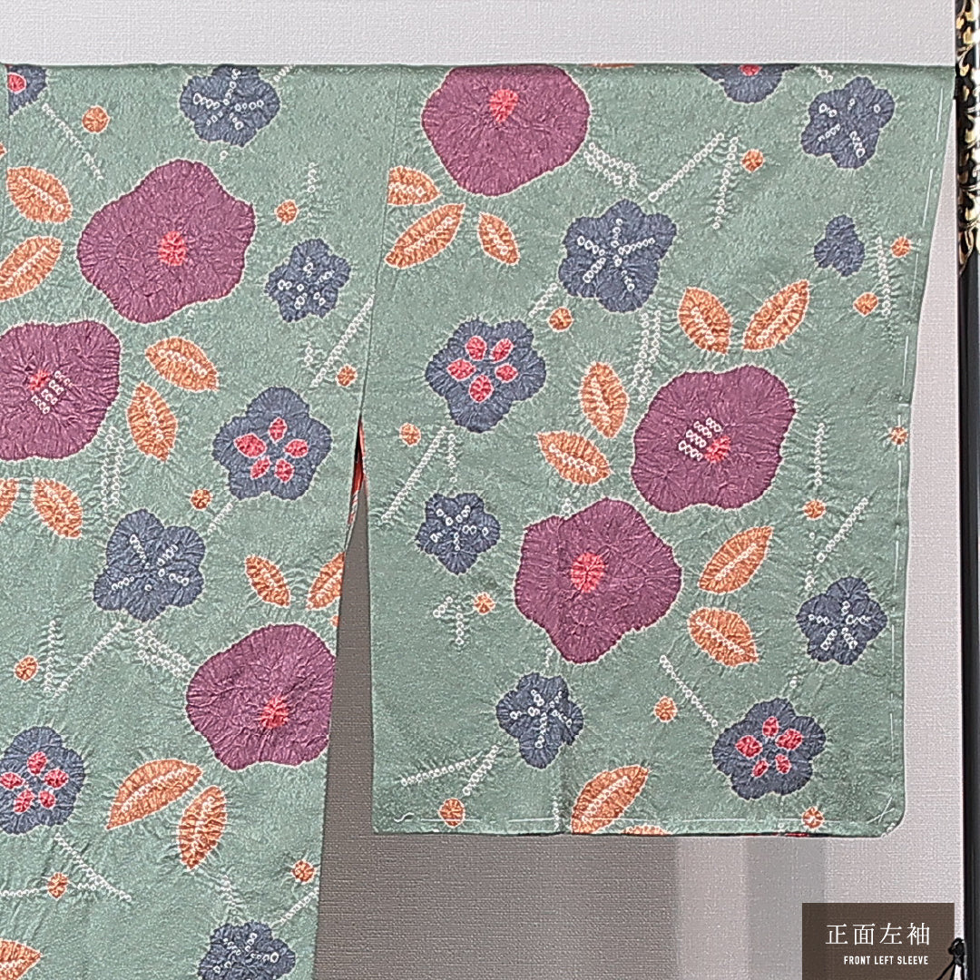 道行コート 袷 身丈90cm 裄丈67cm 正絹 Sランク フォーマル Mサイズ 絞り 椿 可憐 ポップ 緑系 RP 1237-16786