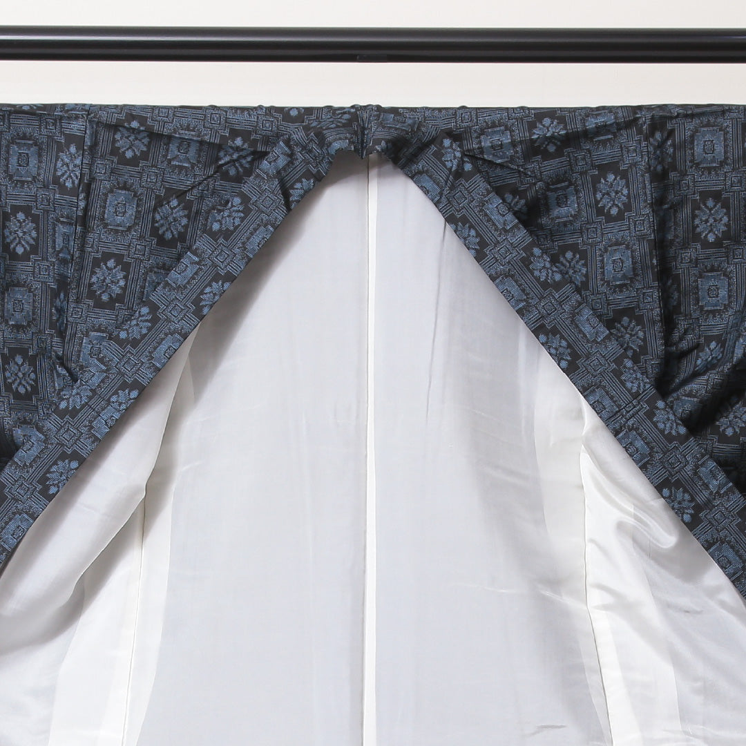 紬(村山大島紬) アンサンブル 袷 身丈162cm 裄丈62cm 正絹 Sランク Lサイズ 広衿 インフォーマル 創作柄 証紙 しつけ糸 紺系 1216-03529