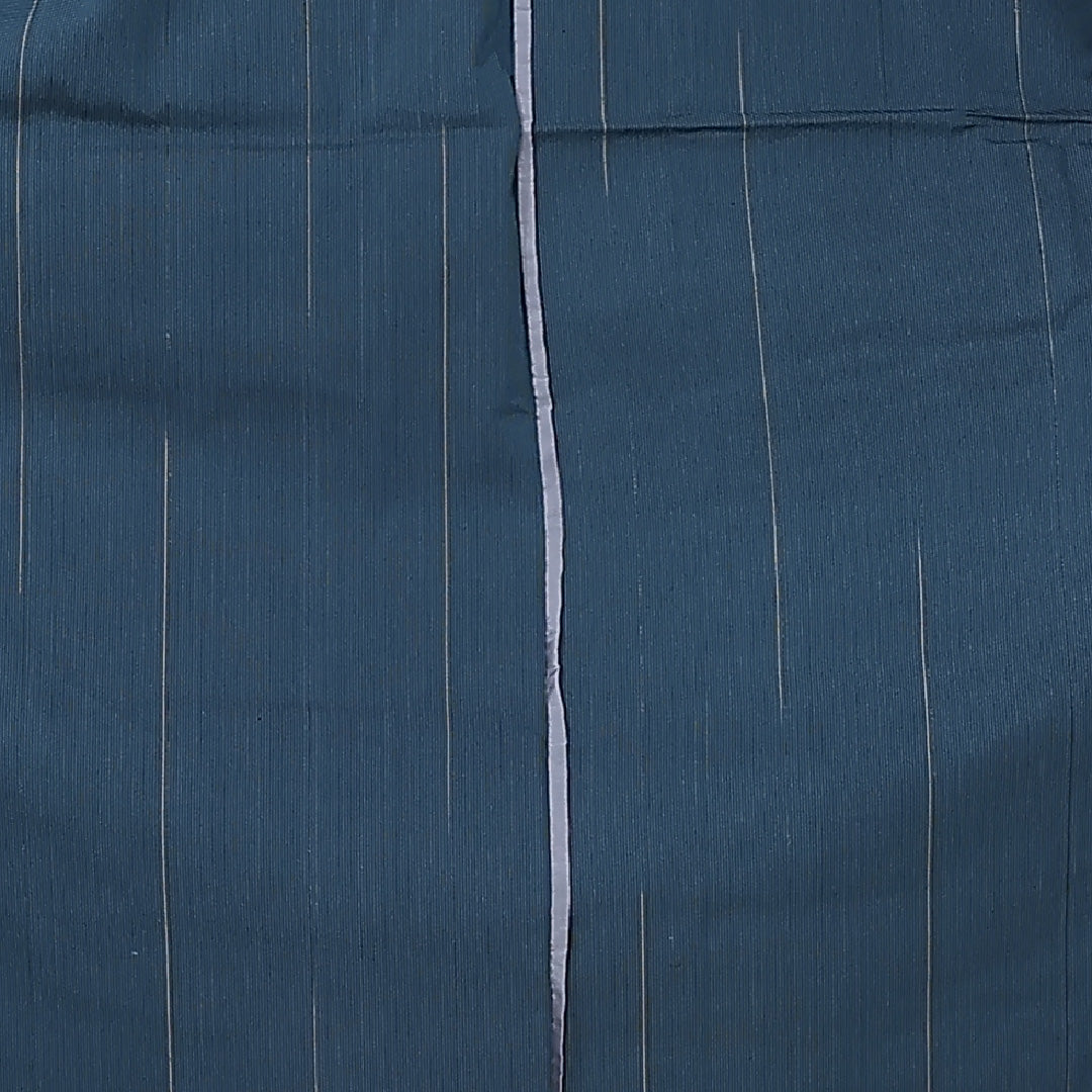 未使用品 紬 単衣 身丈158cm 裄丈61cm 正絹 Nランク カジュアル バチ衿 Mサイズ 漆糸 しつけ糸 抽象柄 緑系 M4 1223-12297