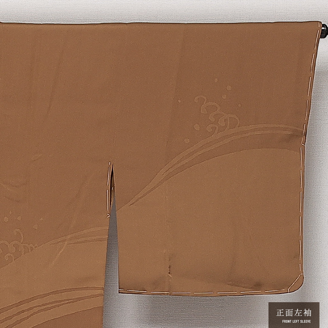 未使用品 道行コート 袷 身丈90cm 裄丈65cm 正絹 Nランク インフォーマル Mサイズ 織り出し 絵羽 ポケットあり しつけ糸 波頭 茶系 RP 1237-13829