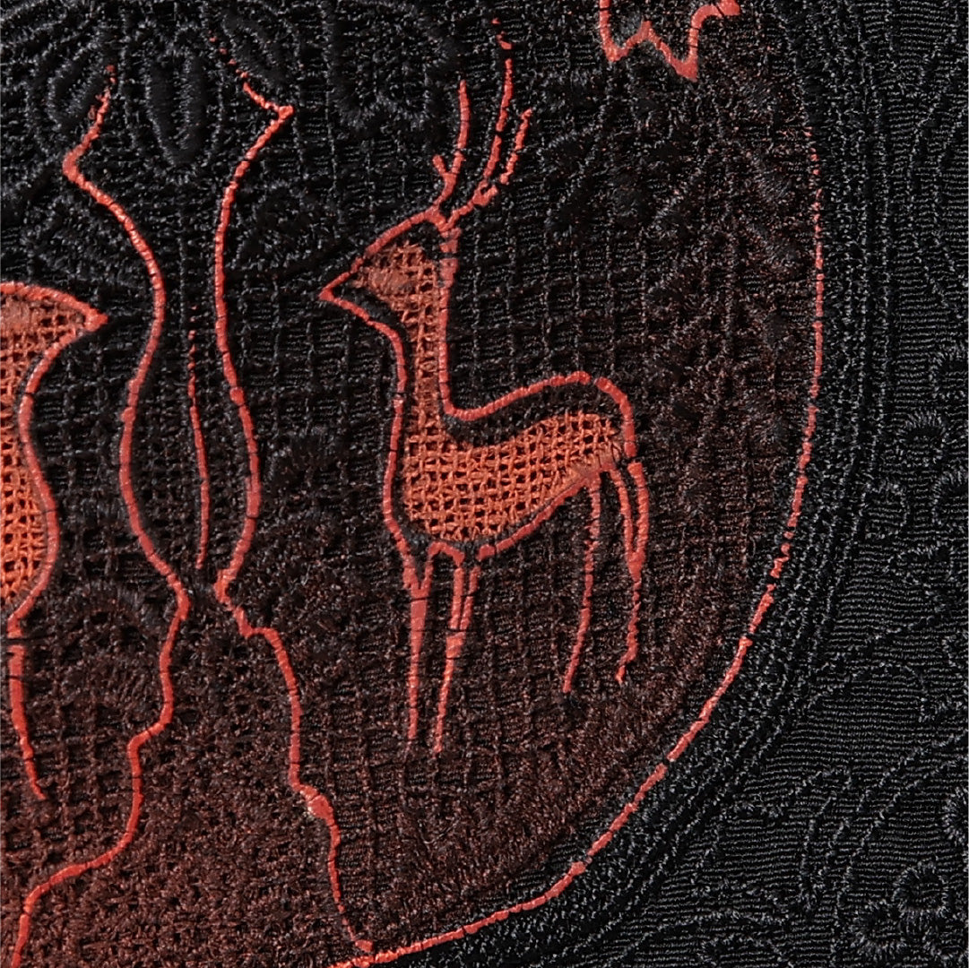 黒羽織 袷 身丈80cm 裄丈64cm 正絹 Cランク インフォーマル Mサイズ 刺繍 鹿 黒系 HP 1233-12924