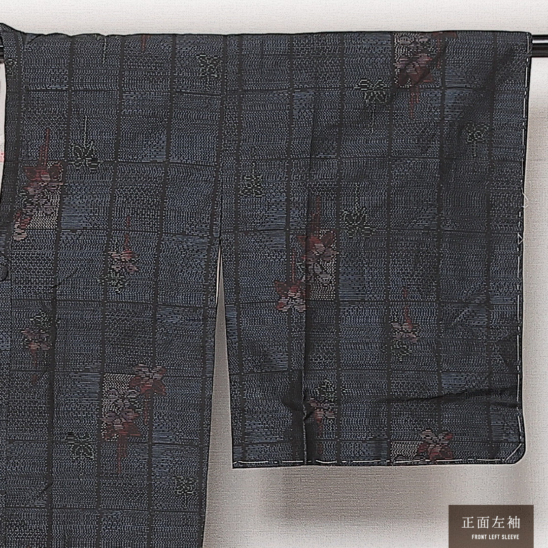 道行コート (大島紬) 袷 身丈83cm 裄丈64cm 正絹 Aランク インフォーマル Mサイズ 緯総絣 ポケットあり しつけ糸 花柄 紺系 RP 1237-13804