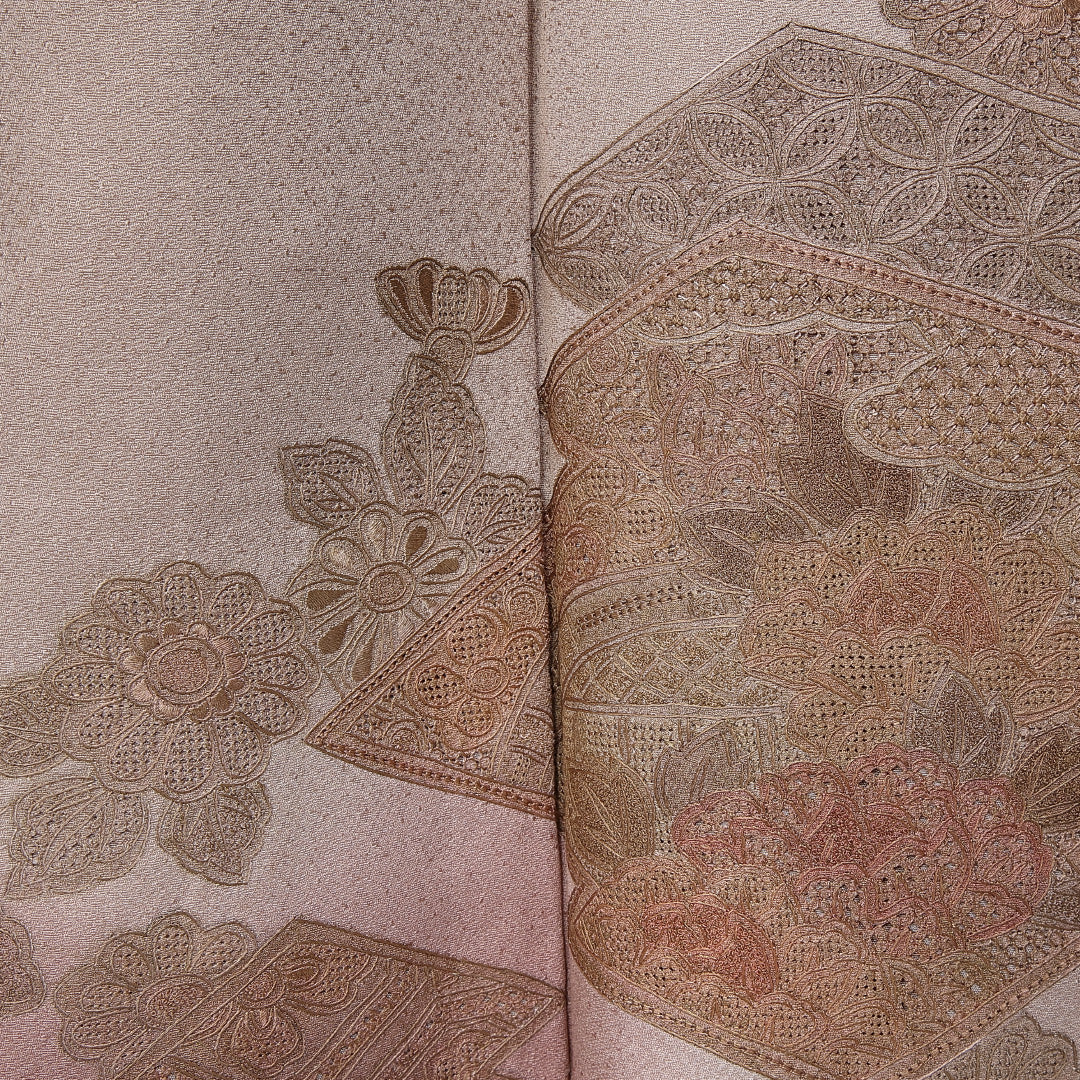訪問着 身丈164cm 裄丈61.5cm Aランク 袷 一つ紋 正絹 広衿 汕頭刺繍 蘇州刺繍 松皮菱 菊 ぼかし 1212-10206