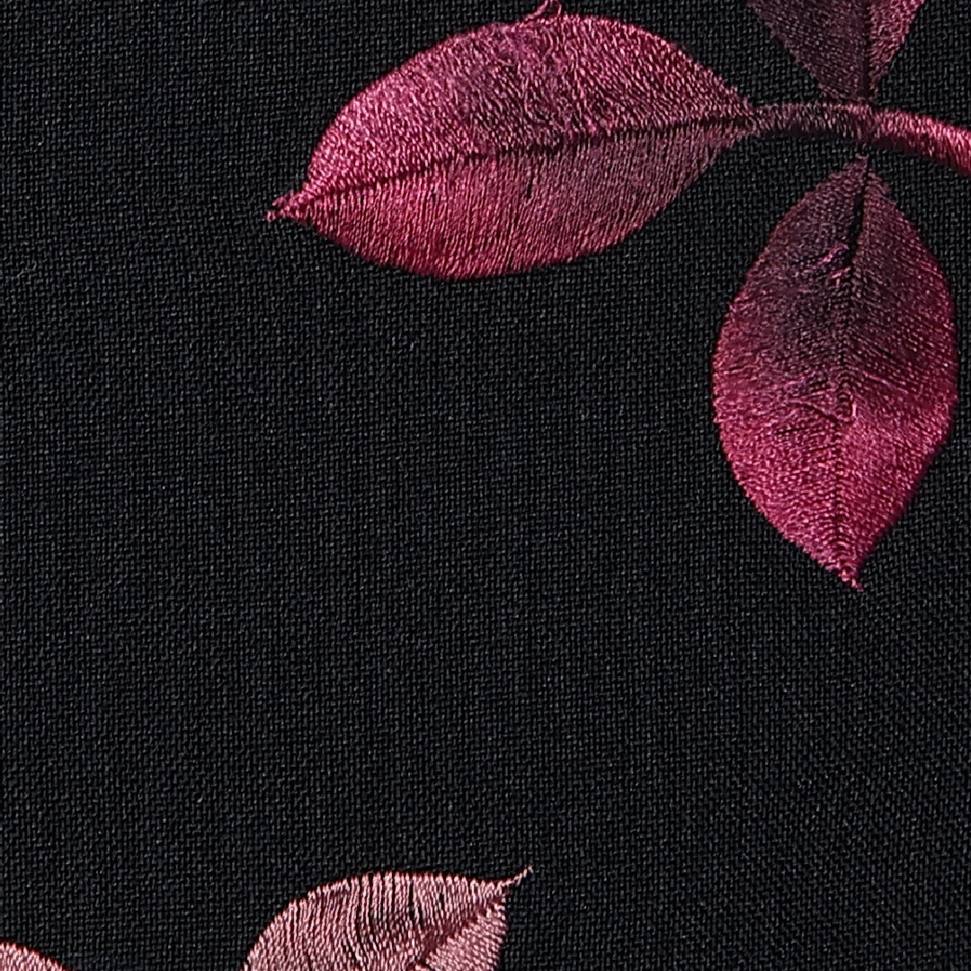 黒羽織 袷 身丈79cm 裄丈62cm 正絹 Sランク インフォーマル Sサイズ 刺繍 植物柄 黒系 RP 1233-11086