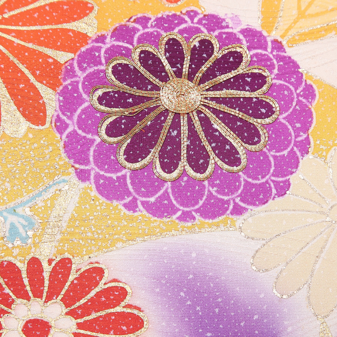 振袖 身丈157cm 裄丈65cm 袷 正絹 Cランク 広衿 菊 梅 紅葉 金駒刺繍 扇 1213-F0391