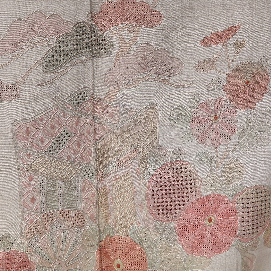 訪問着 身丈165cm 裄丈68cm Bランク XL 正絹 袷 広衿 蘇州刺繍 相良刺繍 汕頭刺繍 御所車 ぼかし 菊 松 セミフォーマル グレー系 1212-12035