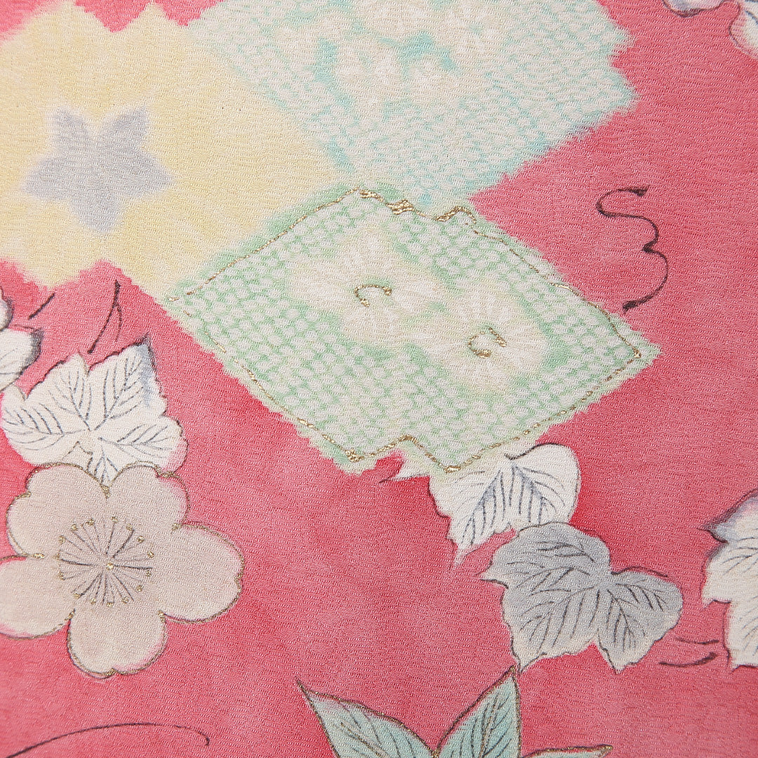 小振袖 身丈150cm 裄丈60.5cm Aランク 正絹 袷 バチ衿 S 桜 セミフォーマル 古典的 可愛らしい ピンク系 1213-F0468