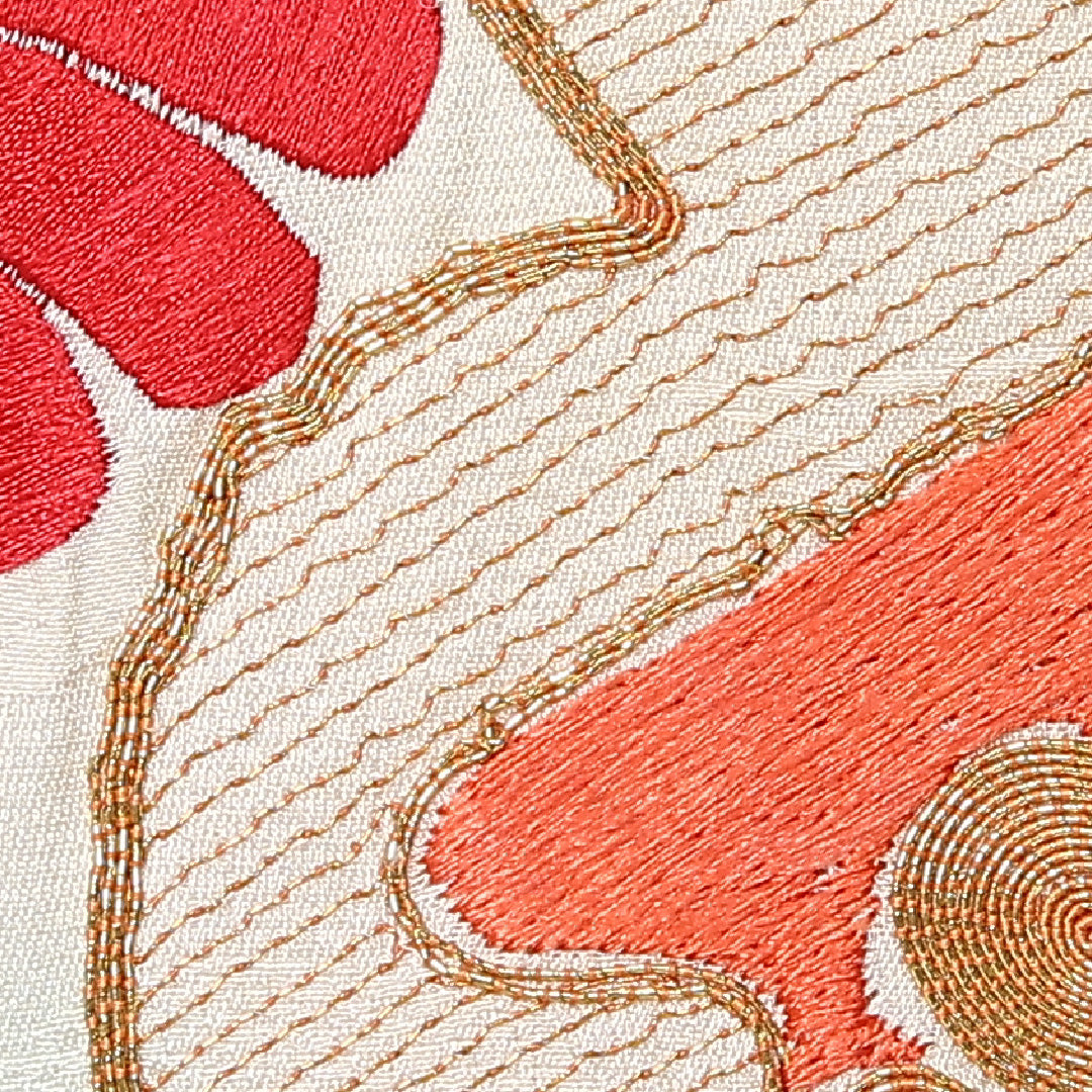 振袖 身丈154cm 裄丈67.5cm Aランク 袷 正絹 M 広衿 刺繍 金駒刺繍 菊 梅 花柄 クリーム系 1213-F0443