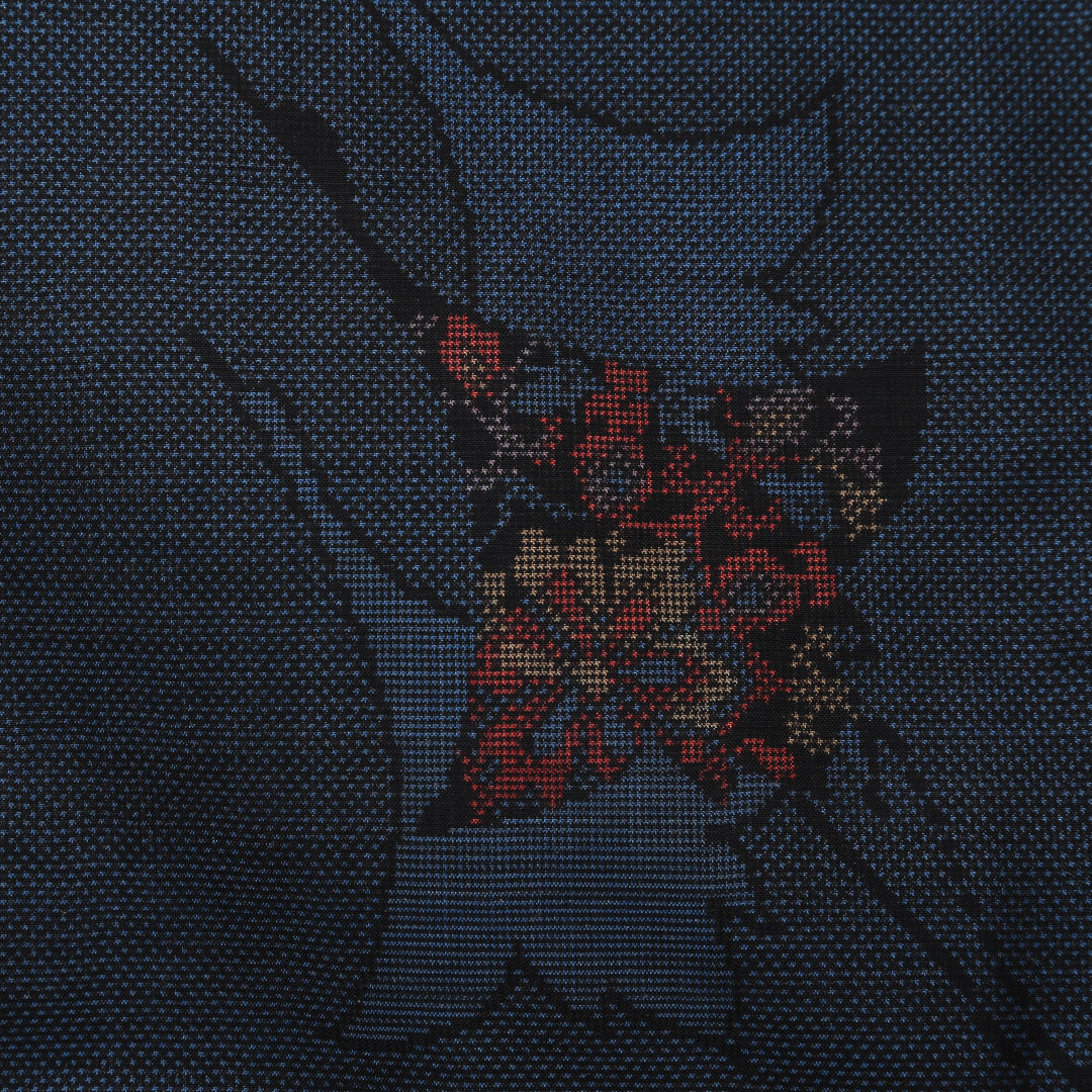 未使用品 紬(大島紬) 袷 身丈168cm 裄丈65cm 正絹 Sランク XLサイズ 広衿 インフォーマル 経緯絣 鶴 しつけ糸 紺系 1216-02983