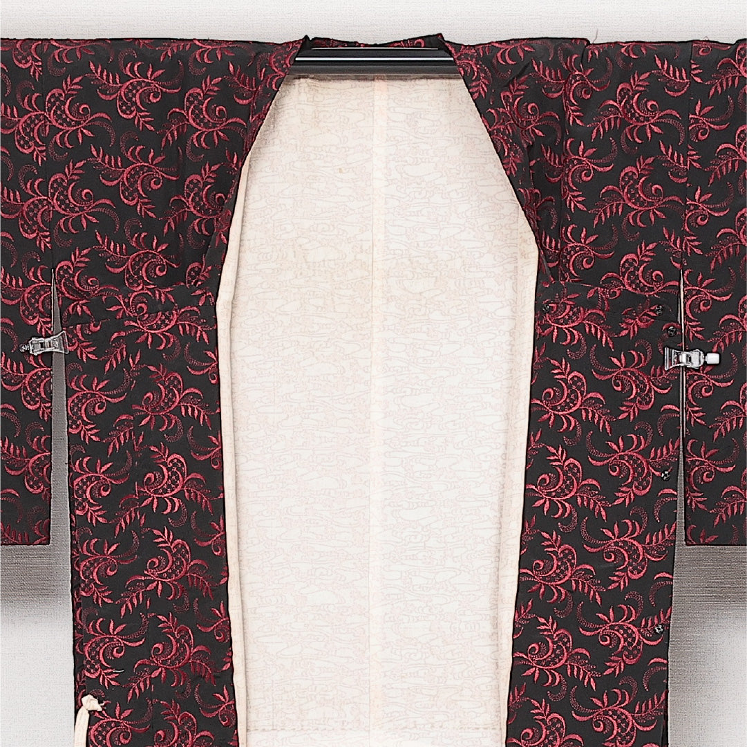 道行コート 袷 身丈90cm 裄丈63cm 正絹 Aランク セミフォーマル Sサイズ 刺繍 ポケットあり 植物柄 黒系 RP 1237-13789