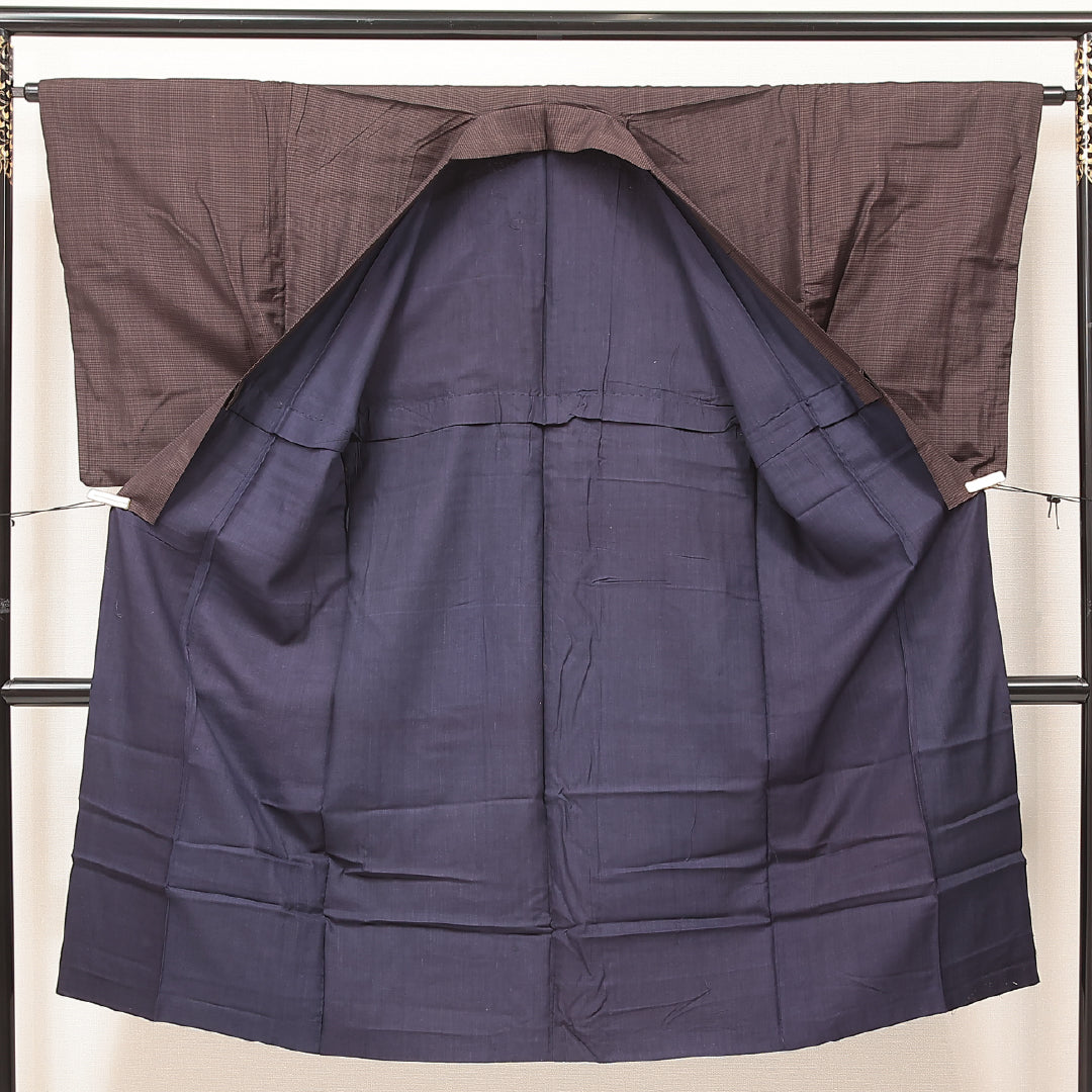男着物 袷 身丈130cm 裄丈64cm 正絹 Aランク カジュアル 棒衿 XSサイズ 格子絣 茶系 RP 1224-17194