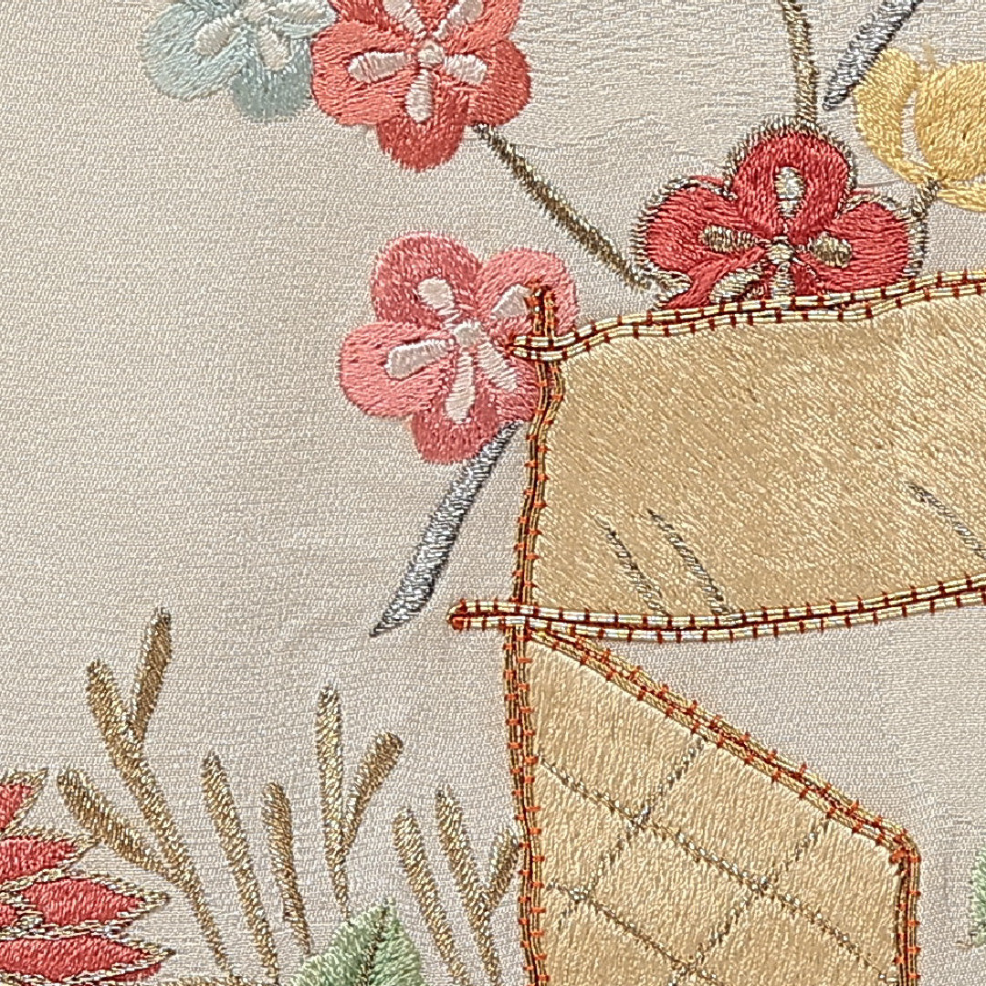 訪問着 袷 身丈161cm 裄丈63cm 正絹 Cランク セミフォーマル 広衿 Lサイズ 金駒刺繍 牡丹 松 クリーム系 LP 1217-14580
