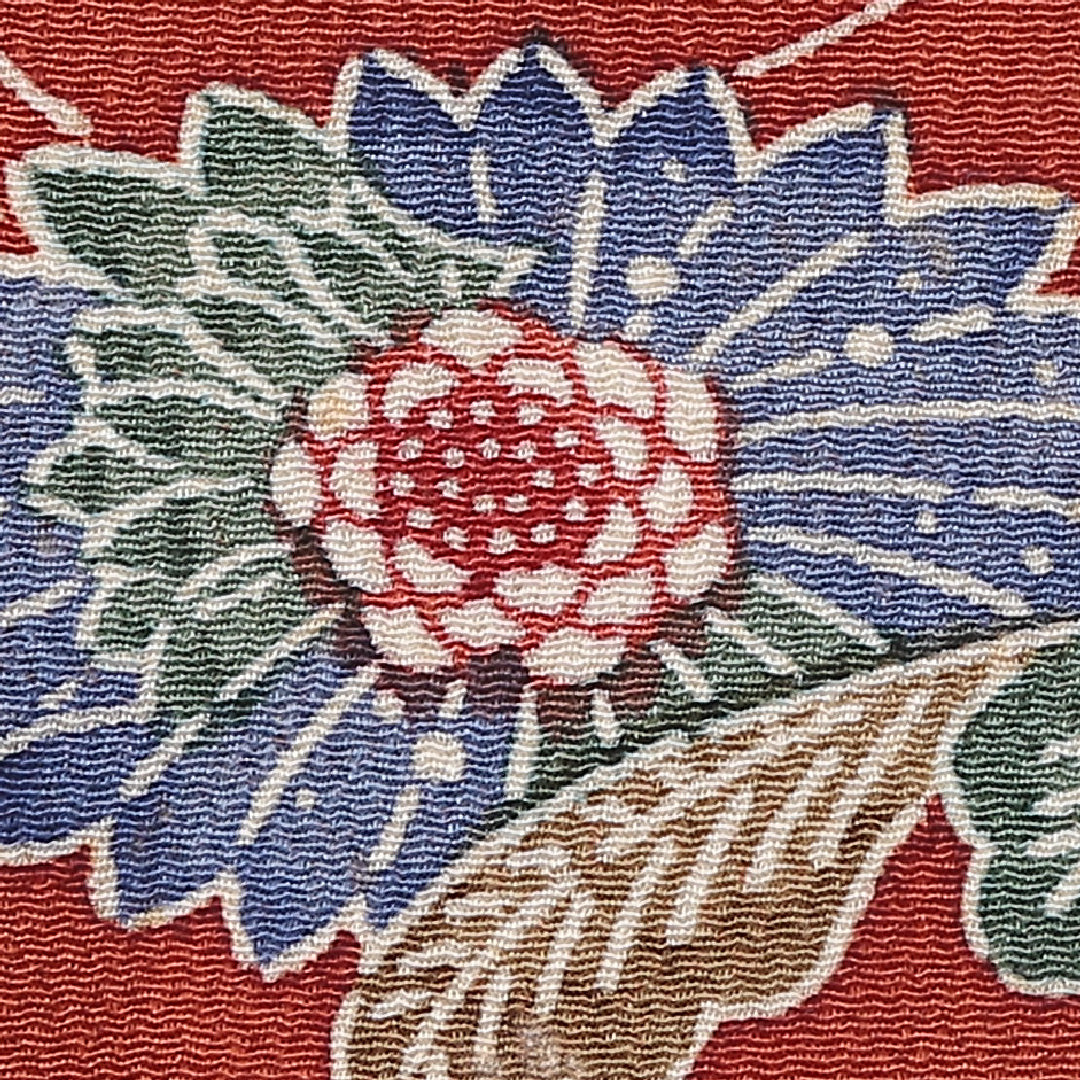 小紋 袷 身丈154cm 裄丈63cm 正絹 Bランク Sサイズ 広衿 インフォーマル ちりめん 唐菊 牡丹 朱系 1215-01894