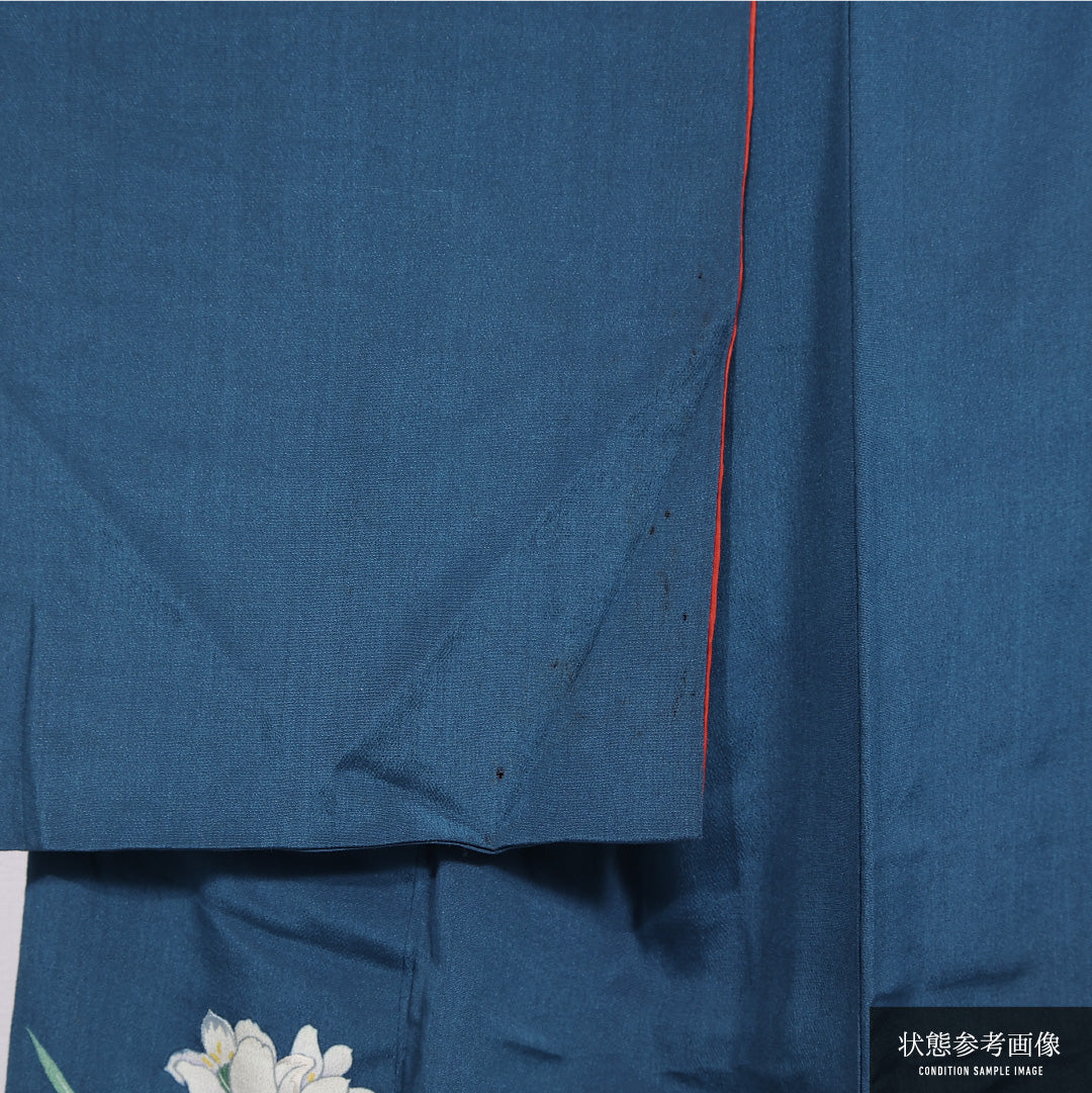 アンティーク 黒留袖 袷 身丈140cm 裄丈61cm 正絹 Dランク 三つ紋 (揚羽蝶) バチ衿 XSサイズ 刺繍 百合 青系 RP 1213-06685