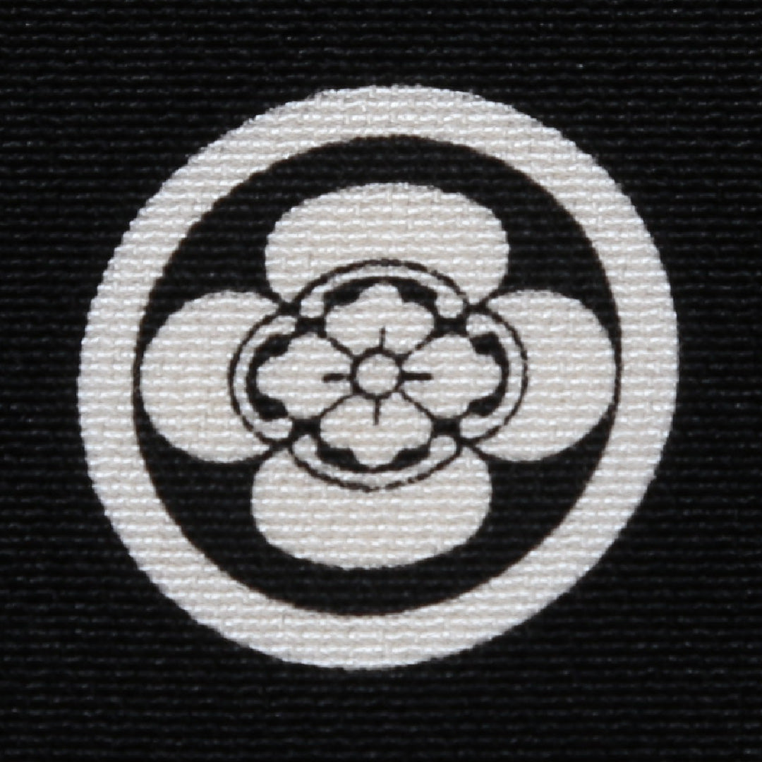 黒留袖 五つ紋 丸に木瓜 翠晶 身丈147cm 裄丈63cm Aランク 正絹 袷 比翼 広衿 XS 作家物 落款 京友禅 山水 フォーマル 黒系 1211-F0192