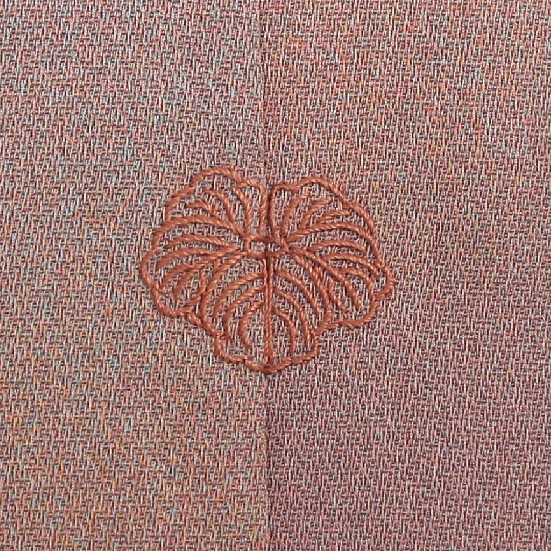 小紋 袷 身丈155cm 裄丈64cm 正絹 Aランク Mサイズ 広衿 一つ紋(蔦) セミフォーマル 無地 ぼかし染 グラデーション系 1215-01633