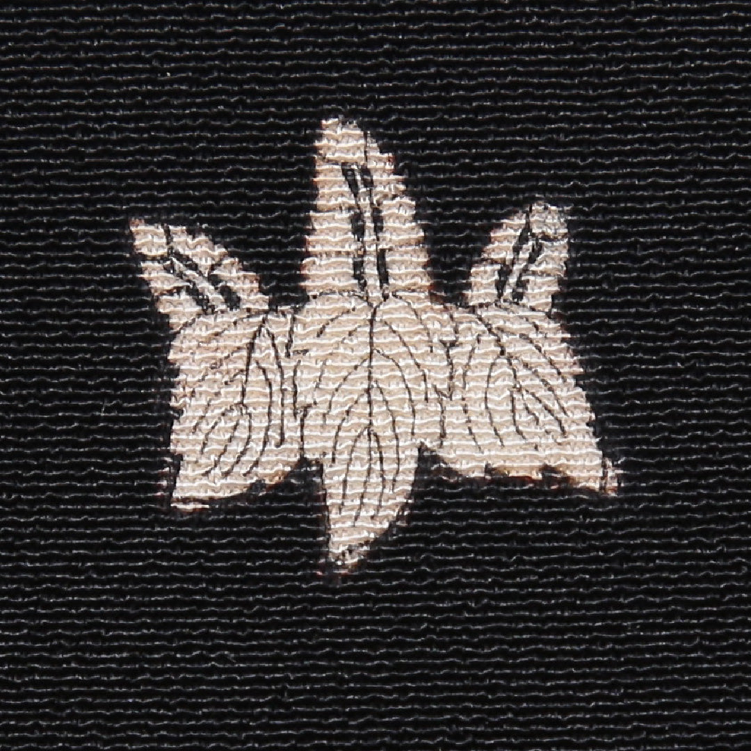 黒留袖 五つ紋 五七桐 身丈158cm 裄丈61.5cm Aランク 正絹 袷 比翼 広衿 M アラベスク 雪輪 金銀糸 フォーマル 黒系 1211-F0232