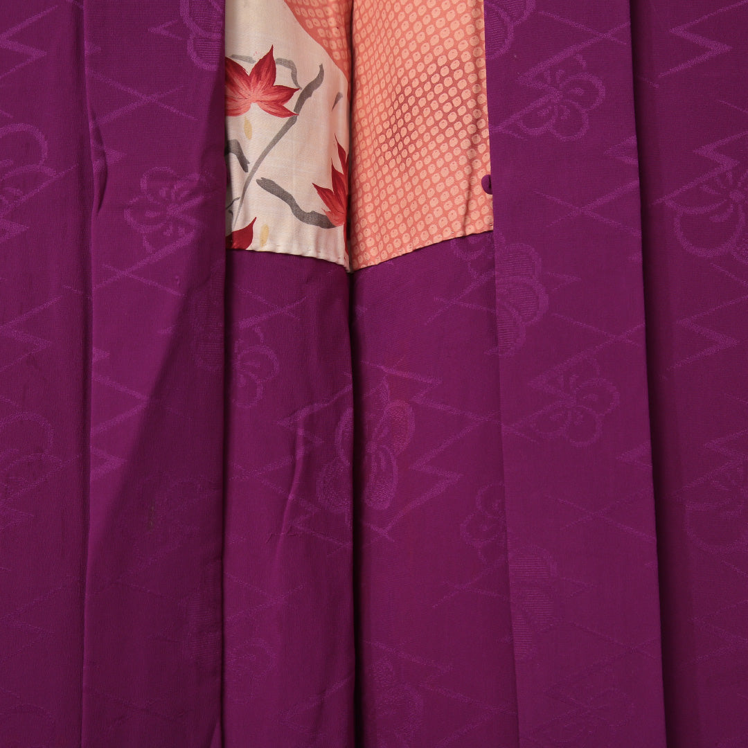 アンティーク 羽織(錦紗) 袷 身丈95cm 裄丈64cm 正絹 Cランク Mサイズ 紋意匠 松皮菱に梅 紫系 1217-06131