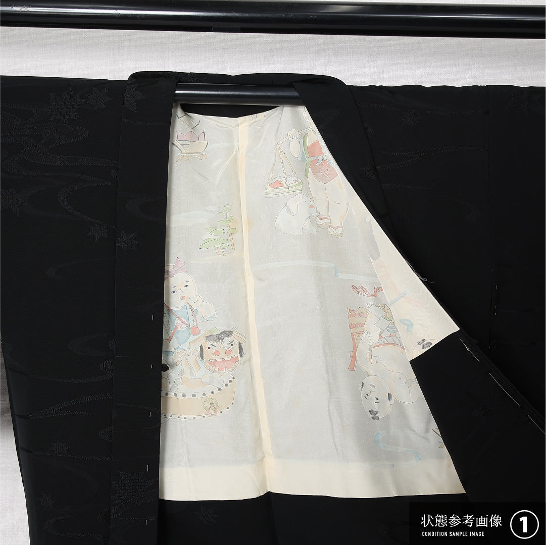 黒羽織 袷 身丈82cm 裄丈63cm 正絹 Aランク 一つ紋 (蔦) セミフォーマル Sサイズ 流水 紅葉 黒系 RP 1233-12929