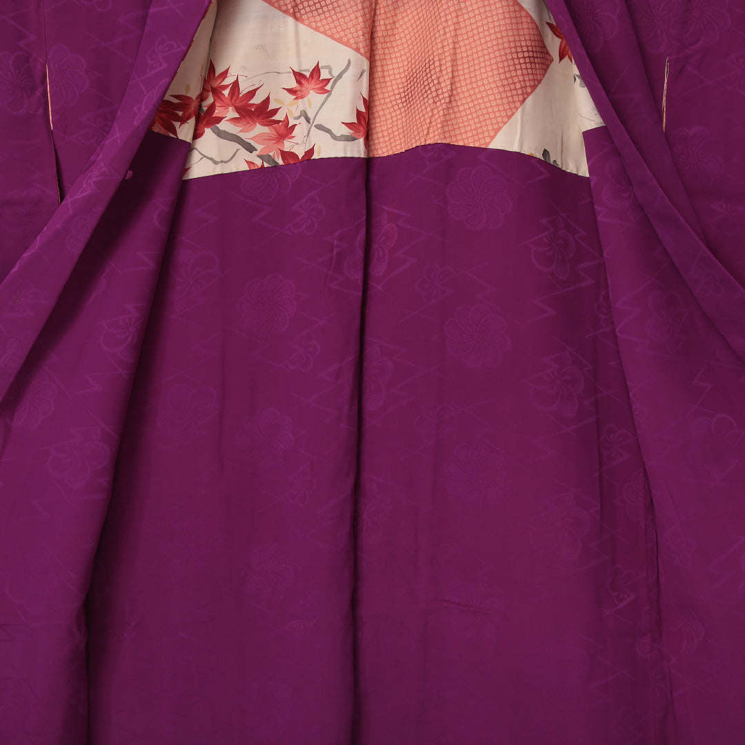 アンティーク 羽織(錦紗) 袷 身丈95cm 裄丈64cm 正絹 Cランク Mサイズ 紋意匠 松皮菱に梅 紫系 1217-06131