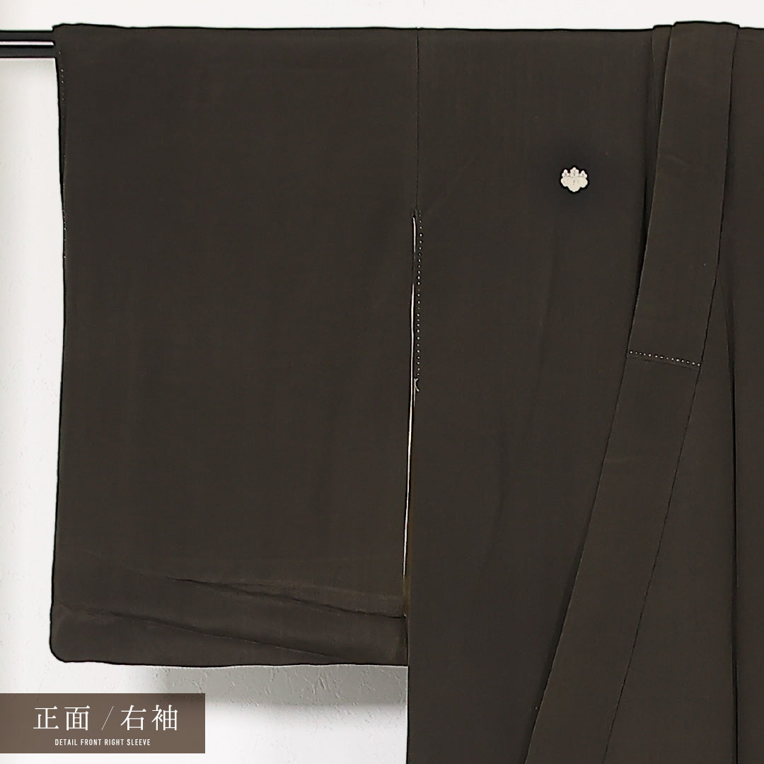 アンティーク 黒留袖 袷 身丈153cm 裄丈62cm 正絹 Cランク 五つ紋 (五三桐) バチ衿 Sサイズ 宝船 鶴 黒系 PO 1213-17479