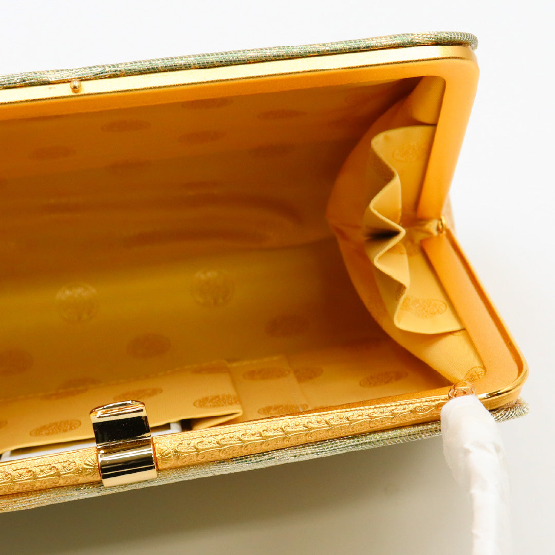 未使用品 草履・バッグセット 礼装用 Mサイズ 23cm 高さ5cm 錦織 正絹 東京 神田胡蝶 山水 金銀箔 クリーム系 金系 1251-00471