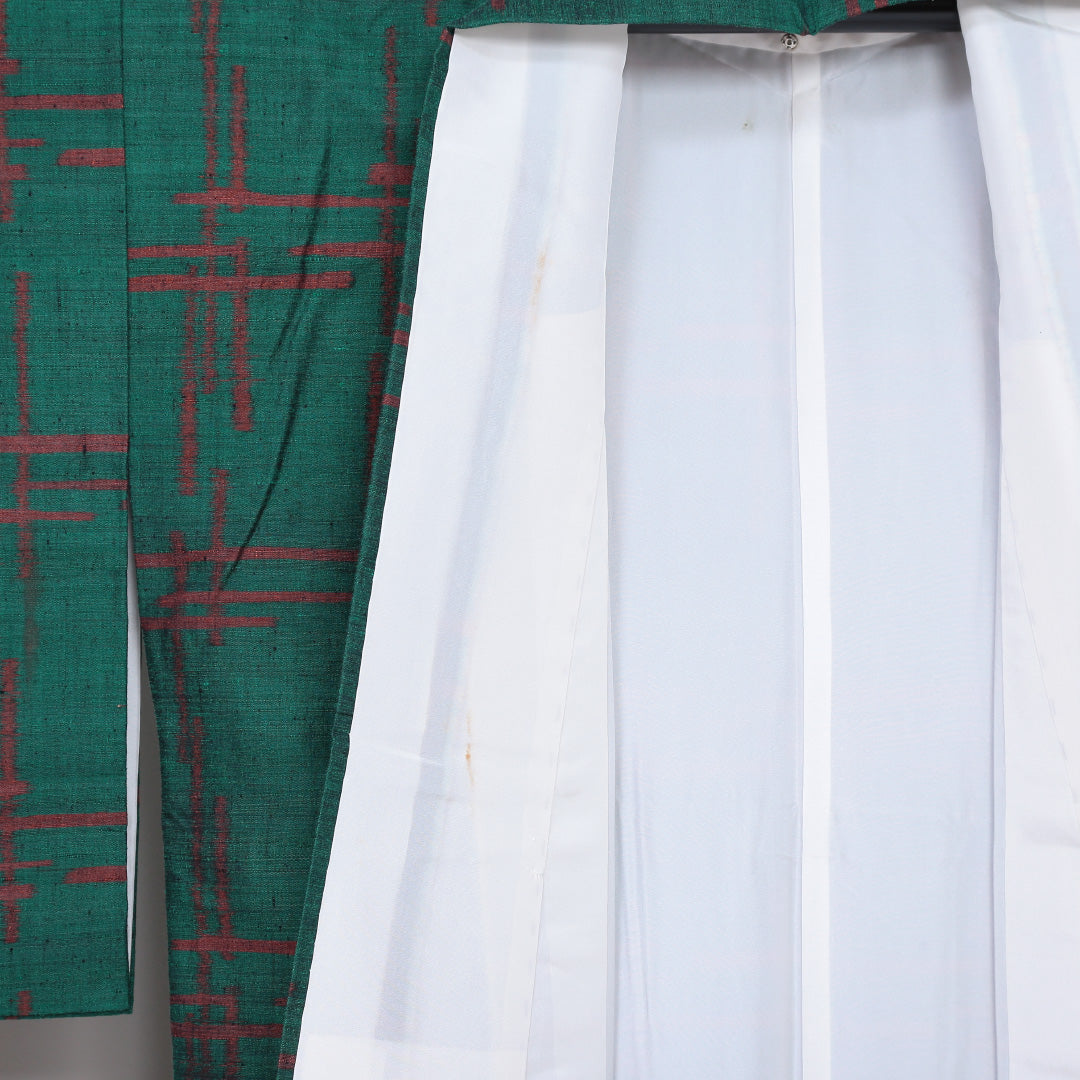 紬(真綿紬) 袷 身丈157cm 裄丈62cm 正絹 Sランク Mサイズ 広衿 カジュアル 創作柄 緑系 1216-03161