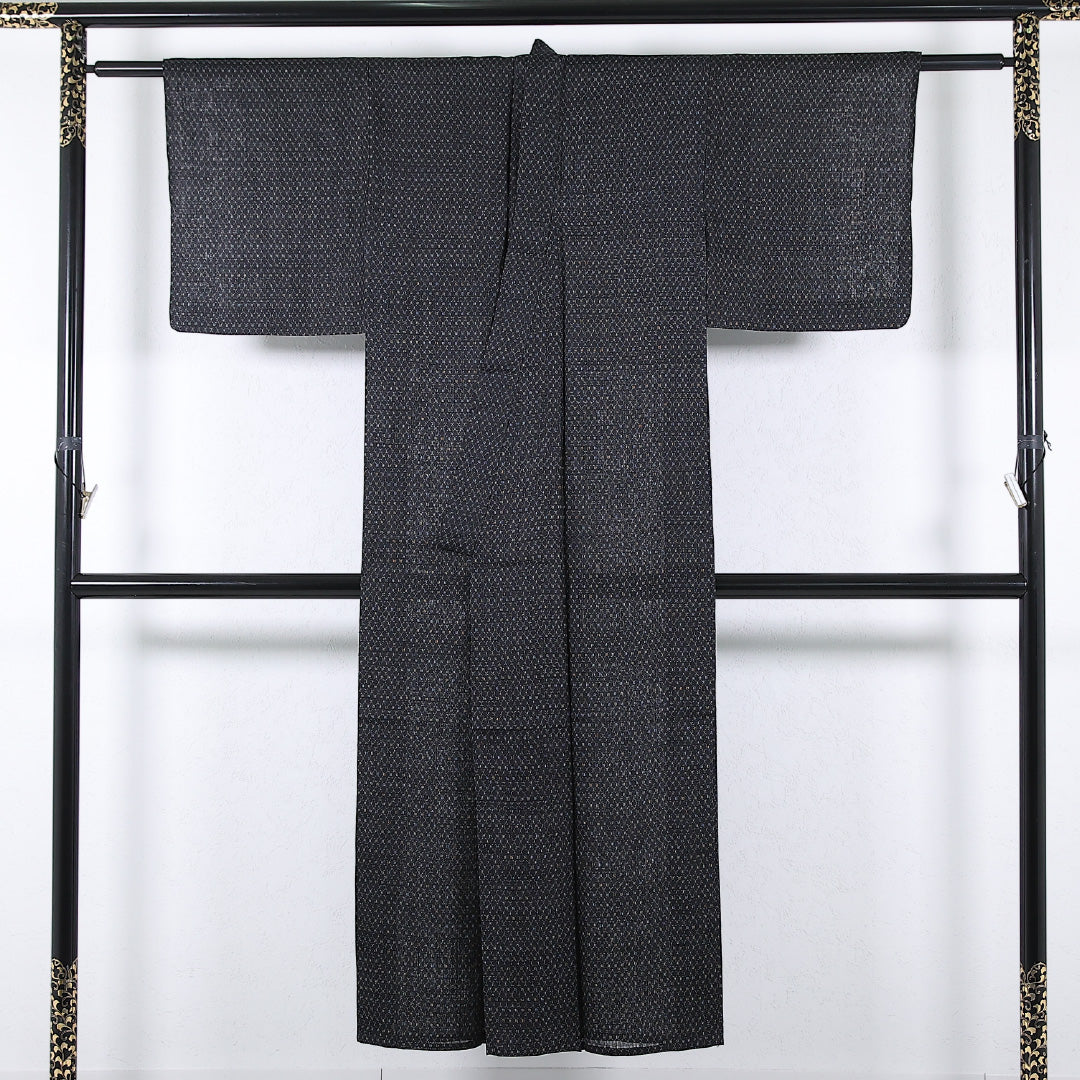 夏物 洗える着物 麻の紬 身丈144cm 裄丈60cm 麻 Cランク カジュアル バチ衿 Mサイズ 菱絣 グレー系 RP 1223-17376