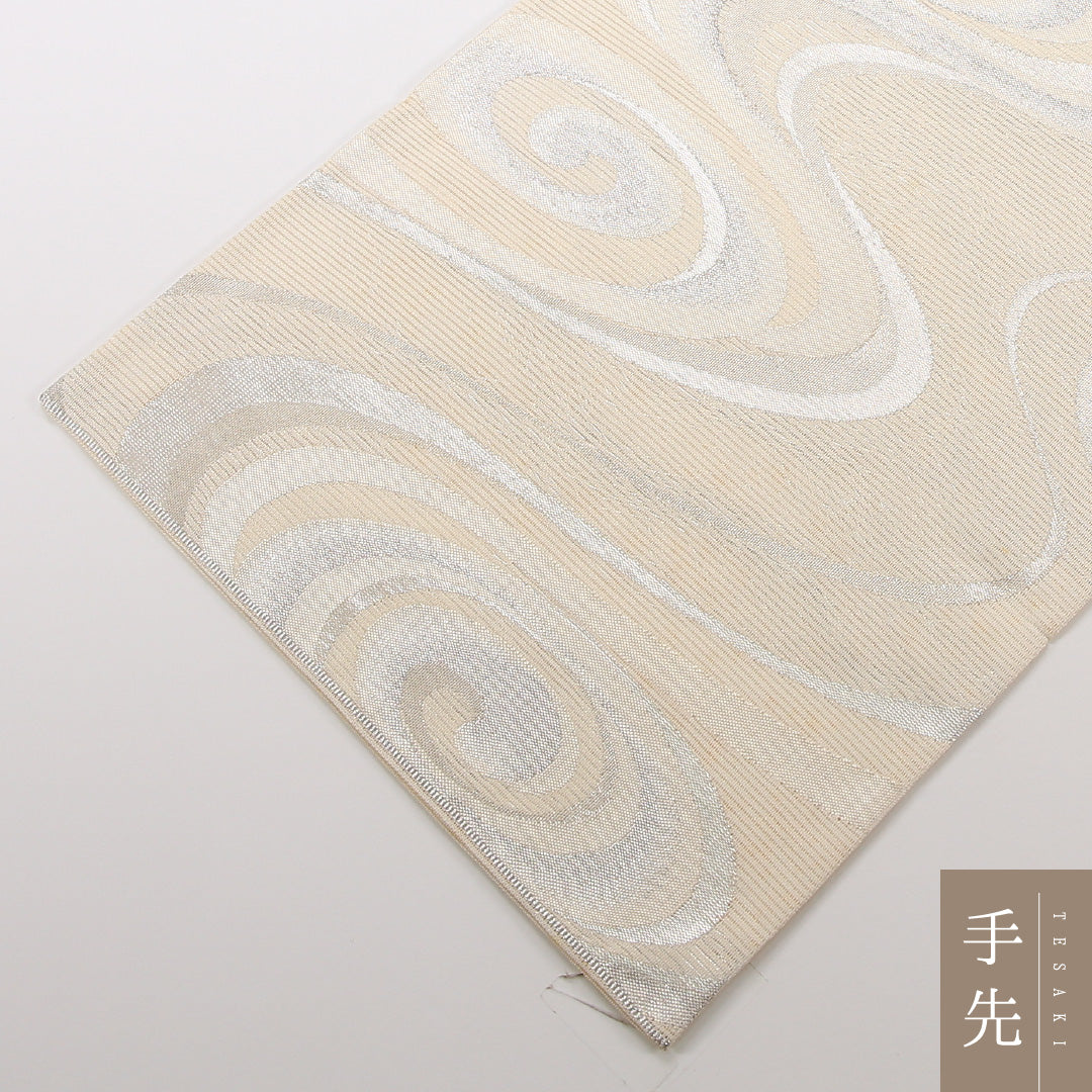 未使用品 夏物 袋帯 帯丈428cm 正絹 六通 フォーマル 綴れ織 流水 クリーム系 1243-02482