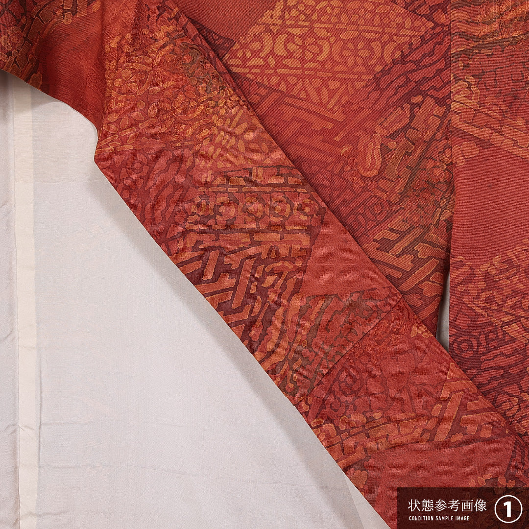 小紋 (ちりめん) 袷 身丈160cm 裄丈64cm 正絹 Bランク インフォーマル 広衿 Lサイズ 織り出し 吉祥文様 ちりめん 朱系 LP 1221-11014