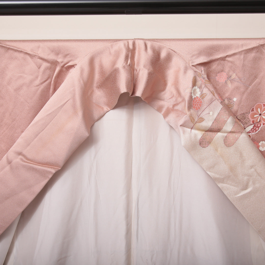 訪問着 袷 身丈155~159cm 裄65cm 正絹 花や蝶 金彩 エ霞 ピンク系 Aランク 1212-00598
