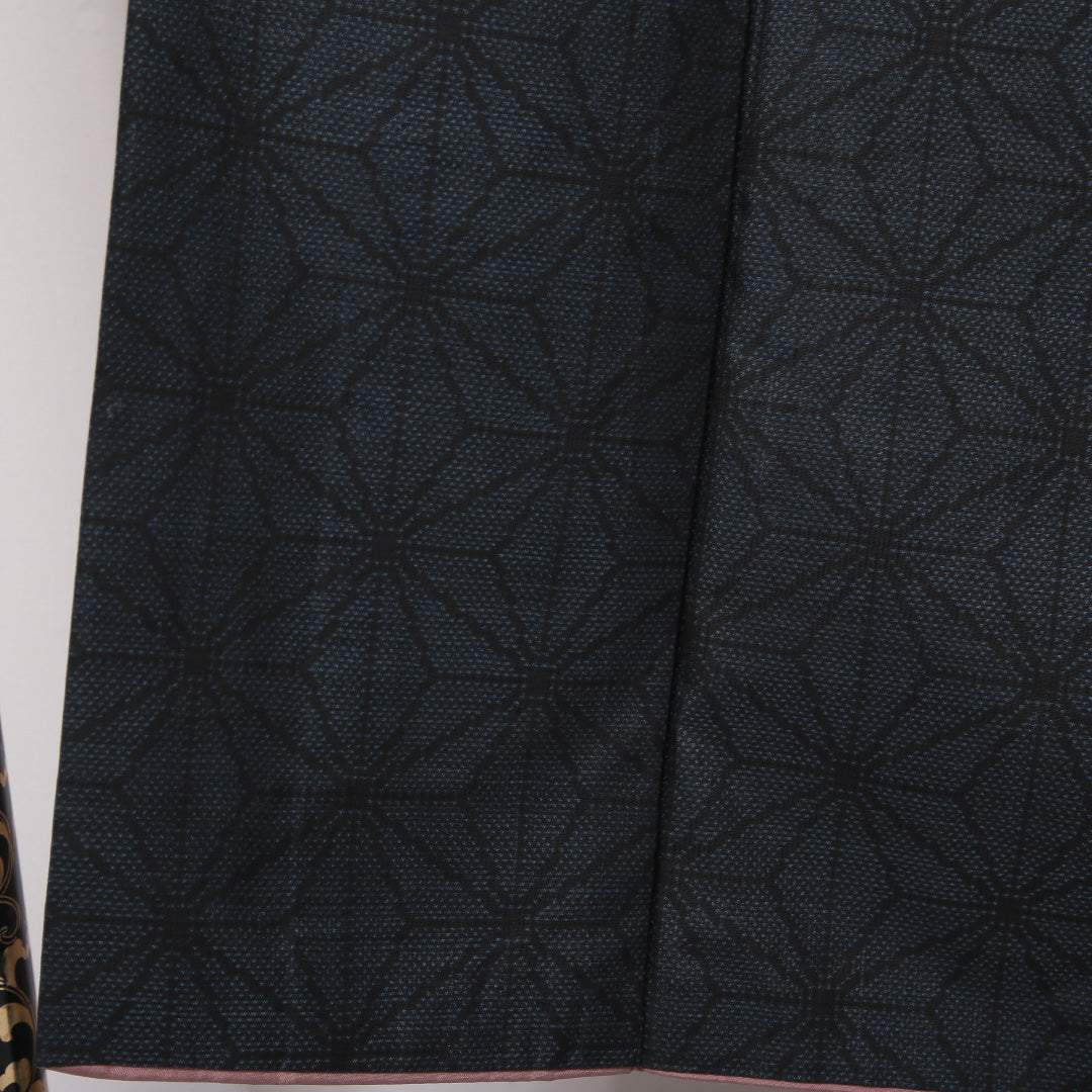 紬(大島紬) 袷 身丈150cm 裄丈62cm 正絹 Bランク Sサイズ 広衿 インフォーマル 麻の葉 紺系 1216-03527