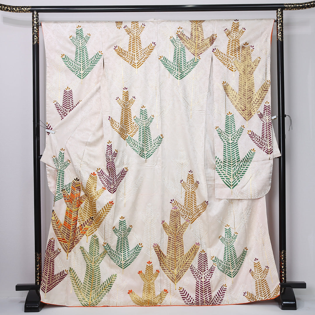振袖 袷 身丈169cm 裄丈66cm 正絹 Sランク フォーマル 広衿 XLサイズ 刺繍 松 吉祥文様 クリーム系 RP 1215-06712