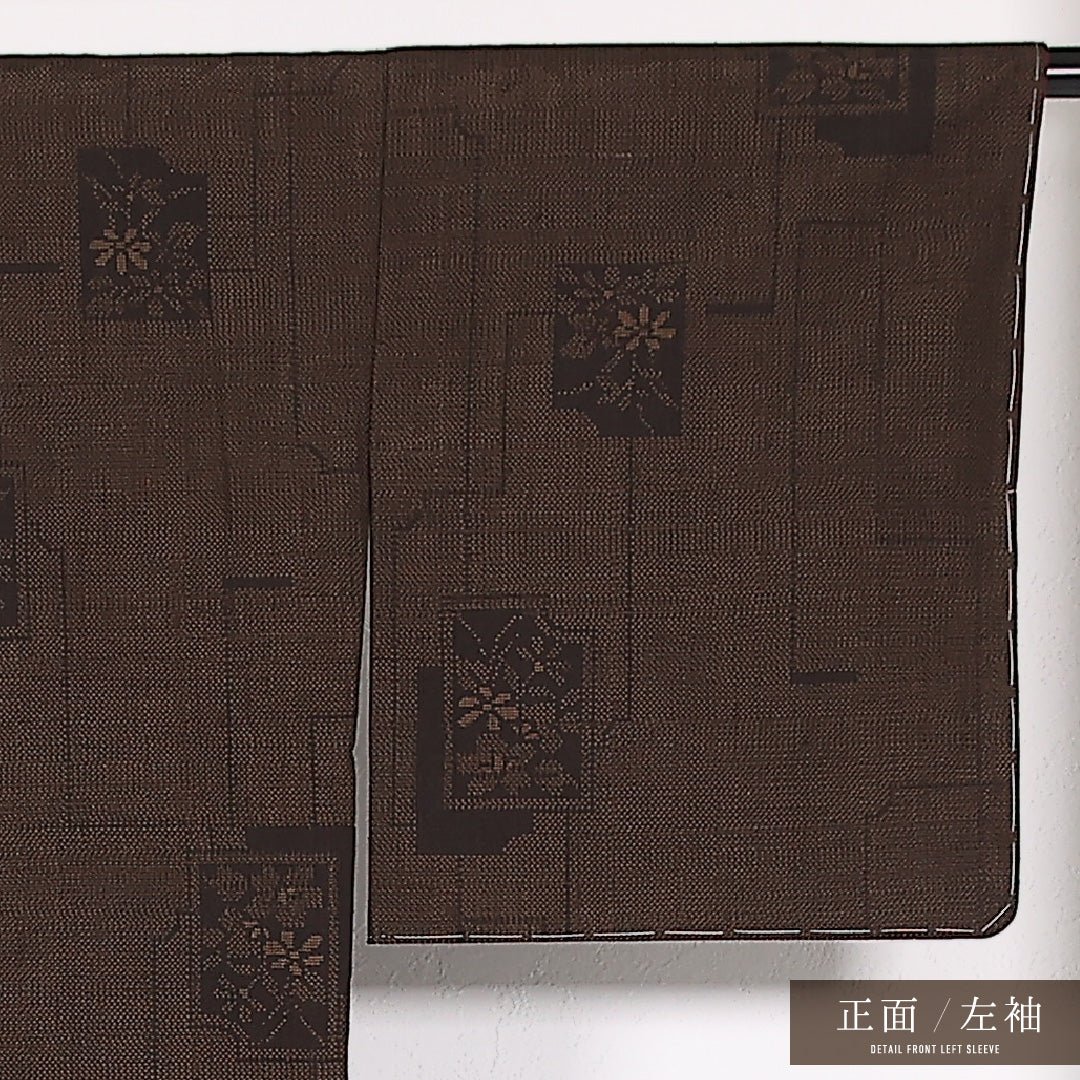 未使用品 本場結城紬 袷 身丈158cm 裄丈64cm 正絹 Sランク カジュアル 広衿 XSサイズ 証紙 しつけ糸 茶系 SR 1223-17495