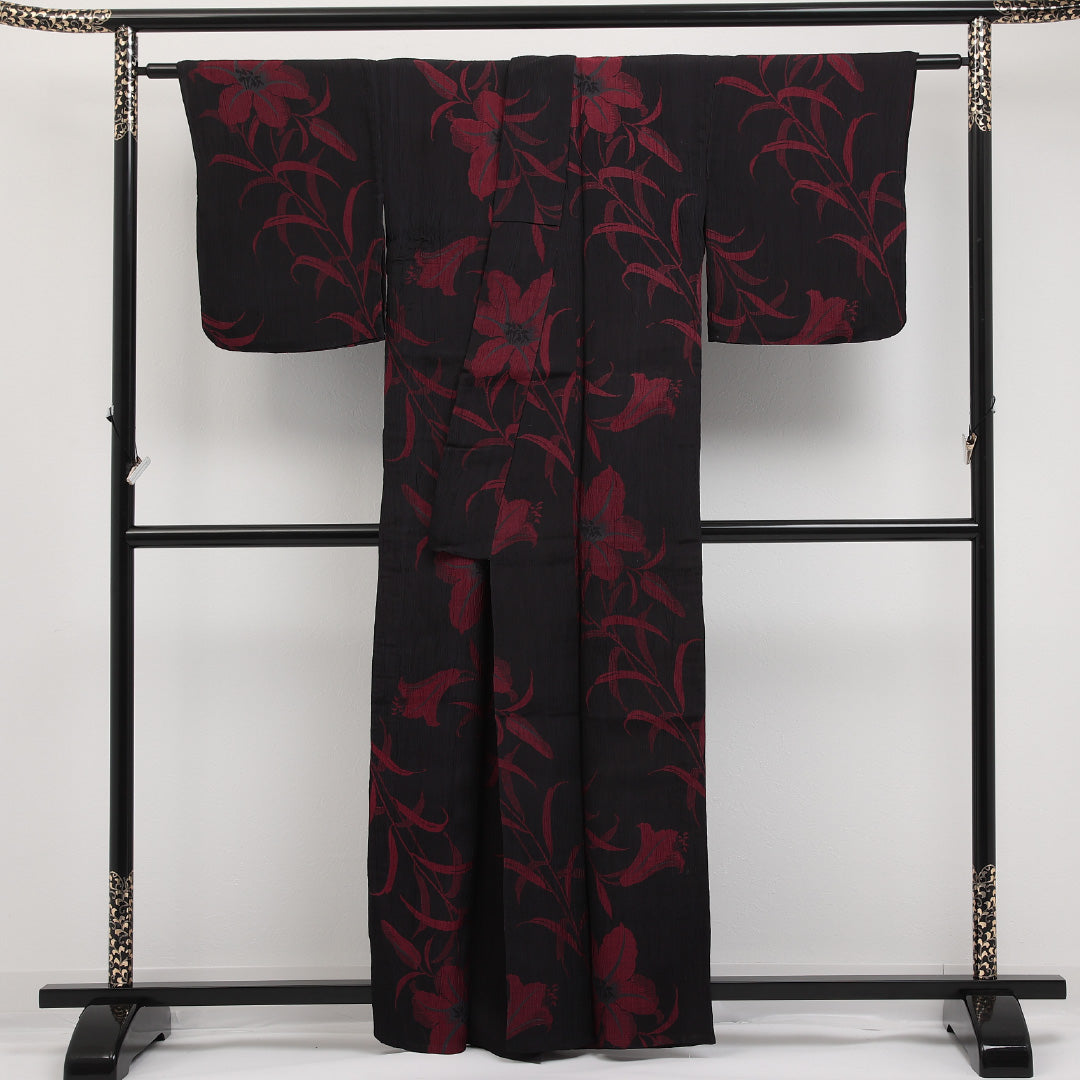 夏物 洗える着物 麻の紬 身丈160cm 裄丈65cm 麻 Aランク カジュアル 広衿 Mサイズ 百合 黒系 M4 1223-17297
