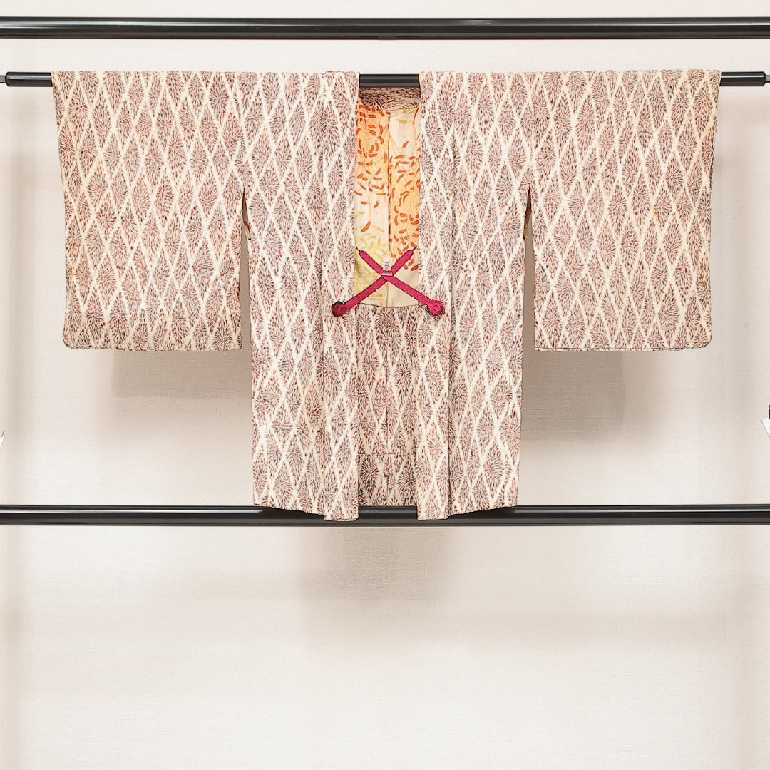 アンティーク 羽織 袷 身丈73cm 裄丈63cm 正絹 Cランク Sサイズ 紐あり 菱つなぎ クリーム系 LP 1232-17208