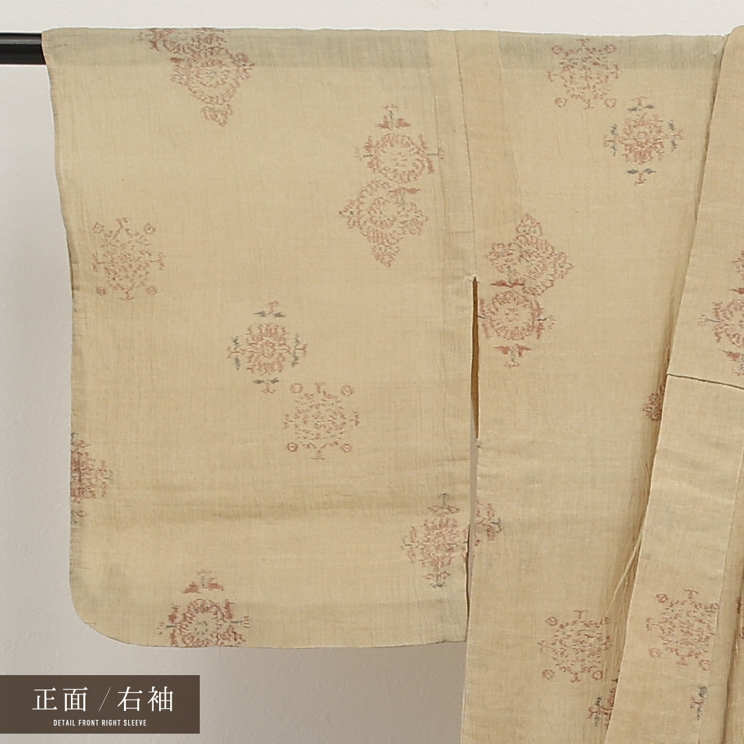 夏物 洗える着物 麻の紬 身丈150cm 裄丈63cm 麻 Cランク カジュアル バチ衿 Sサイズ 菊唐草文 ベージュ系 RP 1223-17289